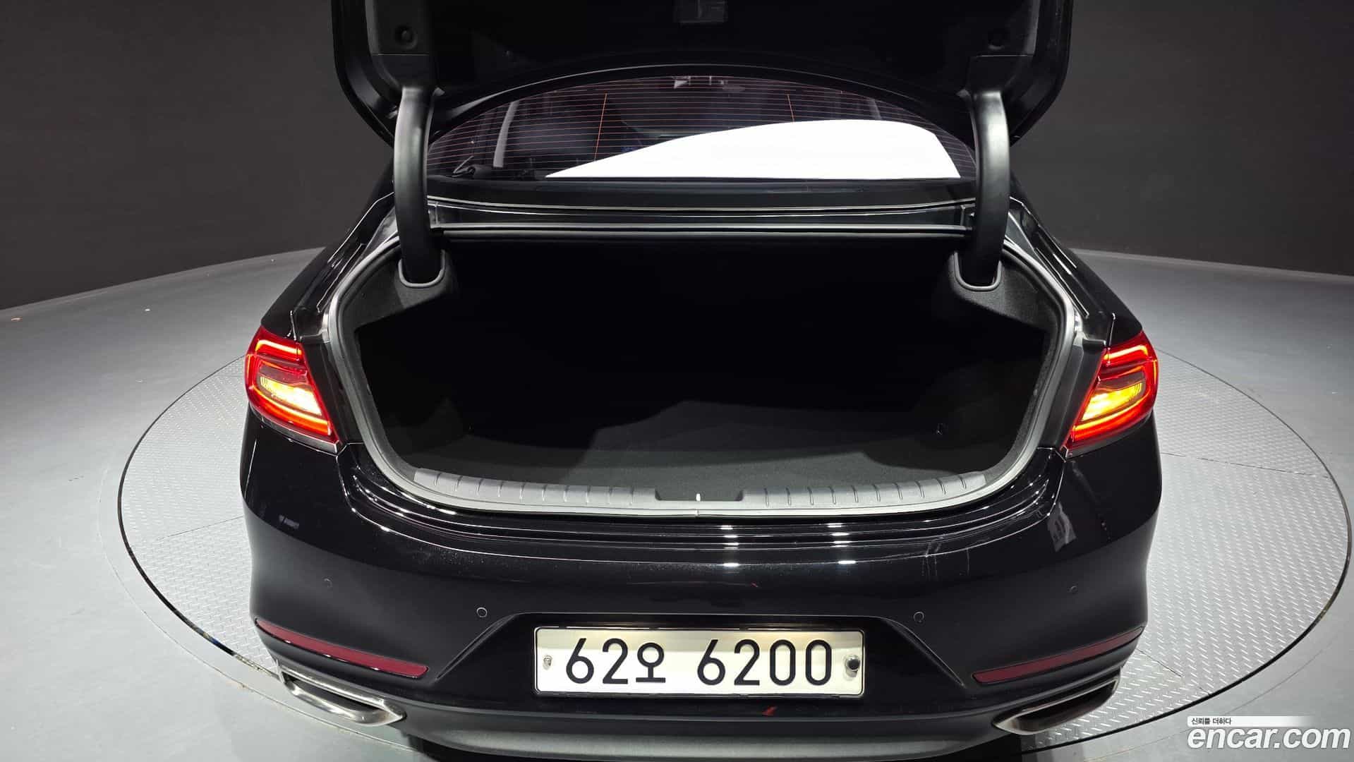 Grandeur Hyundai 2019.3-OPTION-024