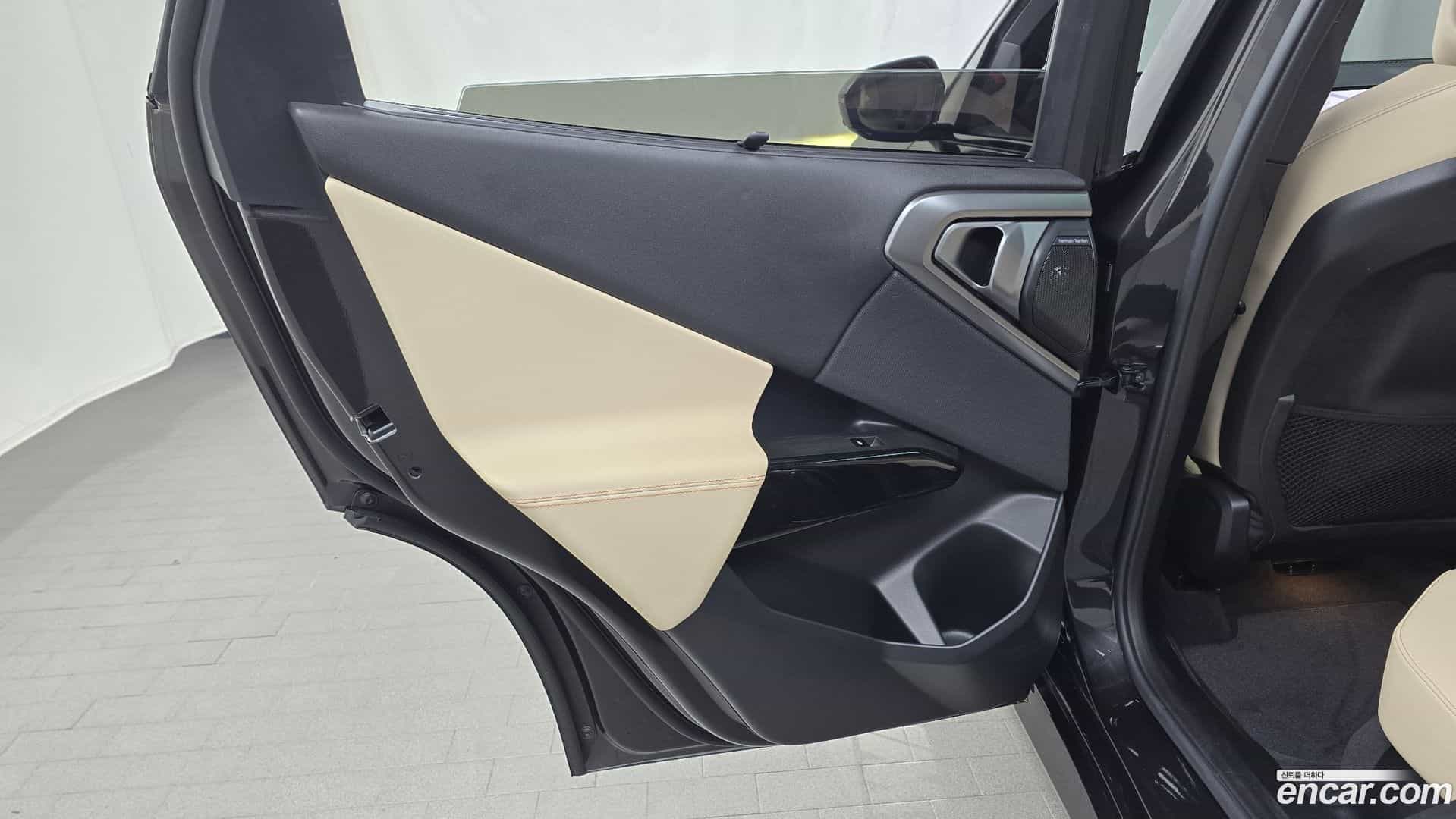 X3 BMW 2026.0-INNER-035