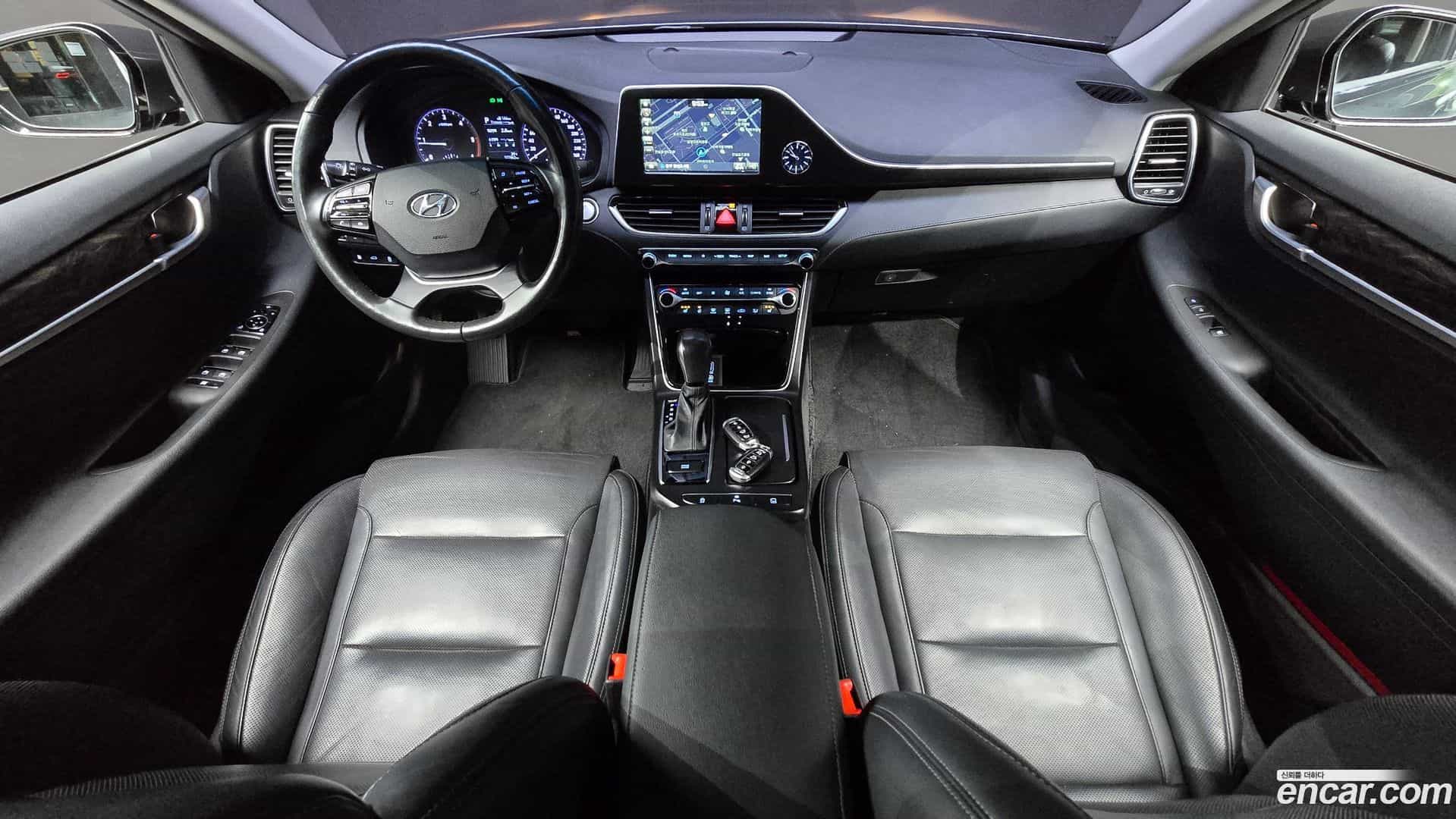 Grandeur Hyundai 2018.6-INNER-007