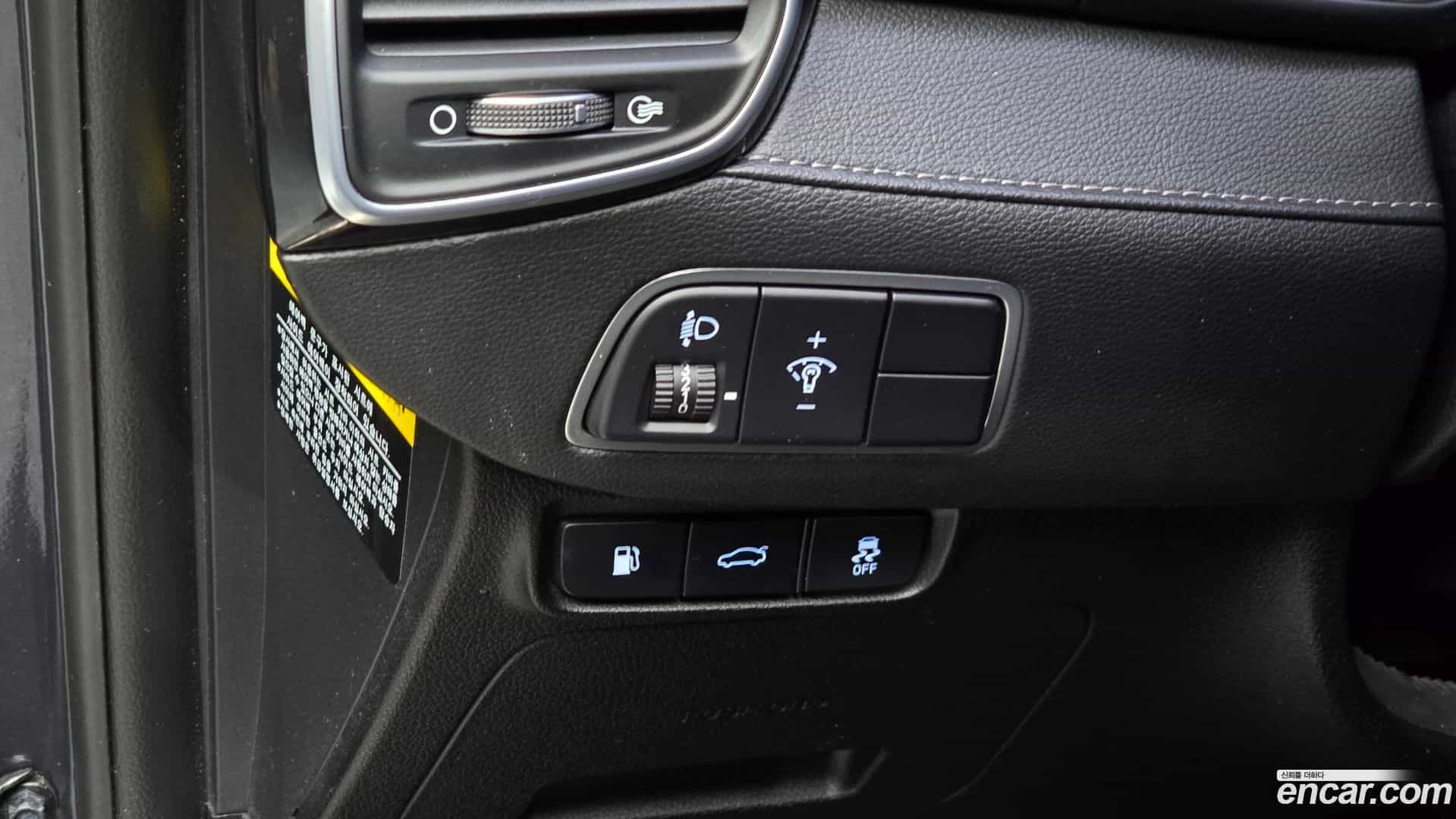 Grandeur Hyundai 2018.6-OPTION-018