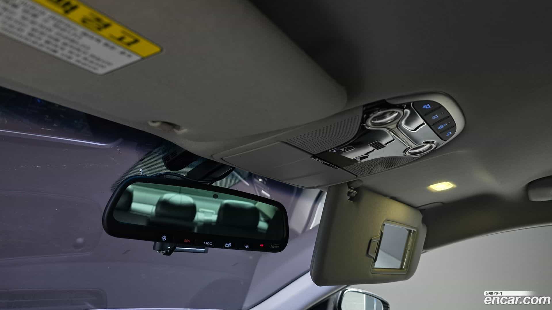 Grandeur Hyundai 2018.6-OPTION-023