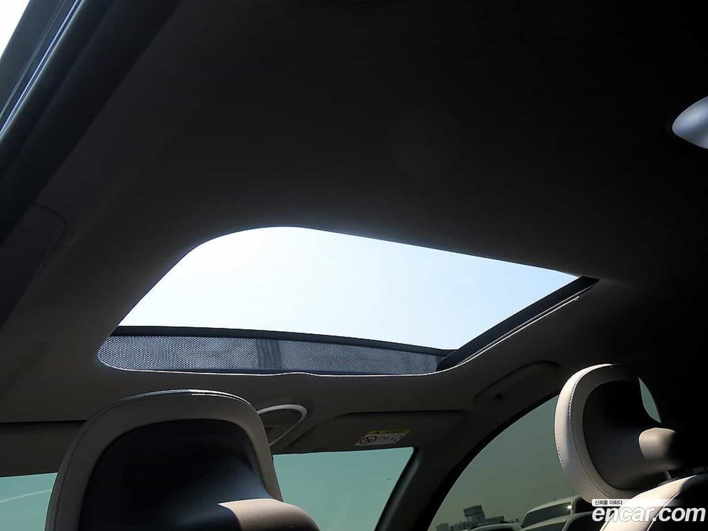 Ioniq6 Hyundai 2023.11-INNER-009