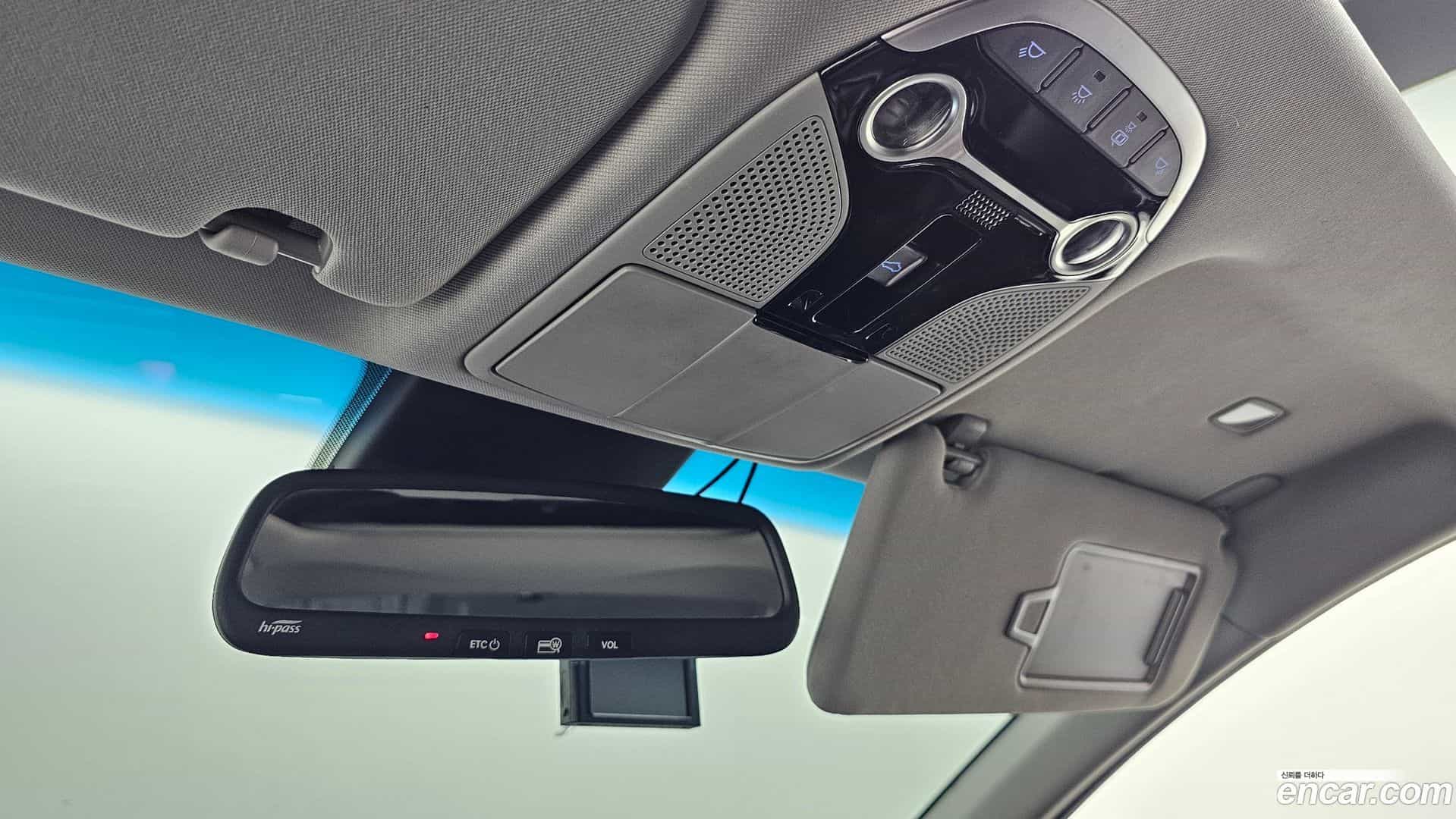 Grandeur Hyundai 2017.0-OPTION-023