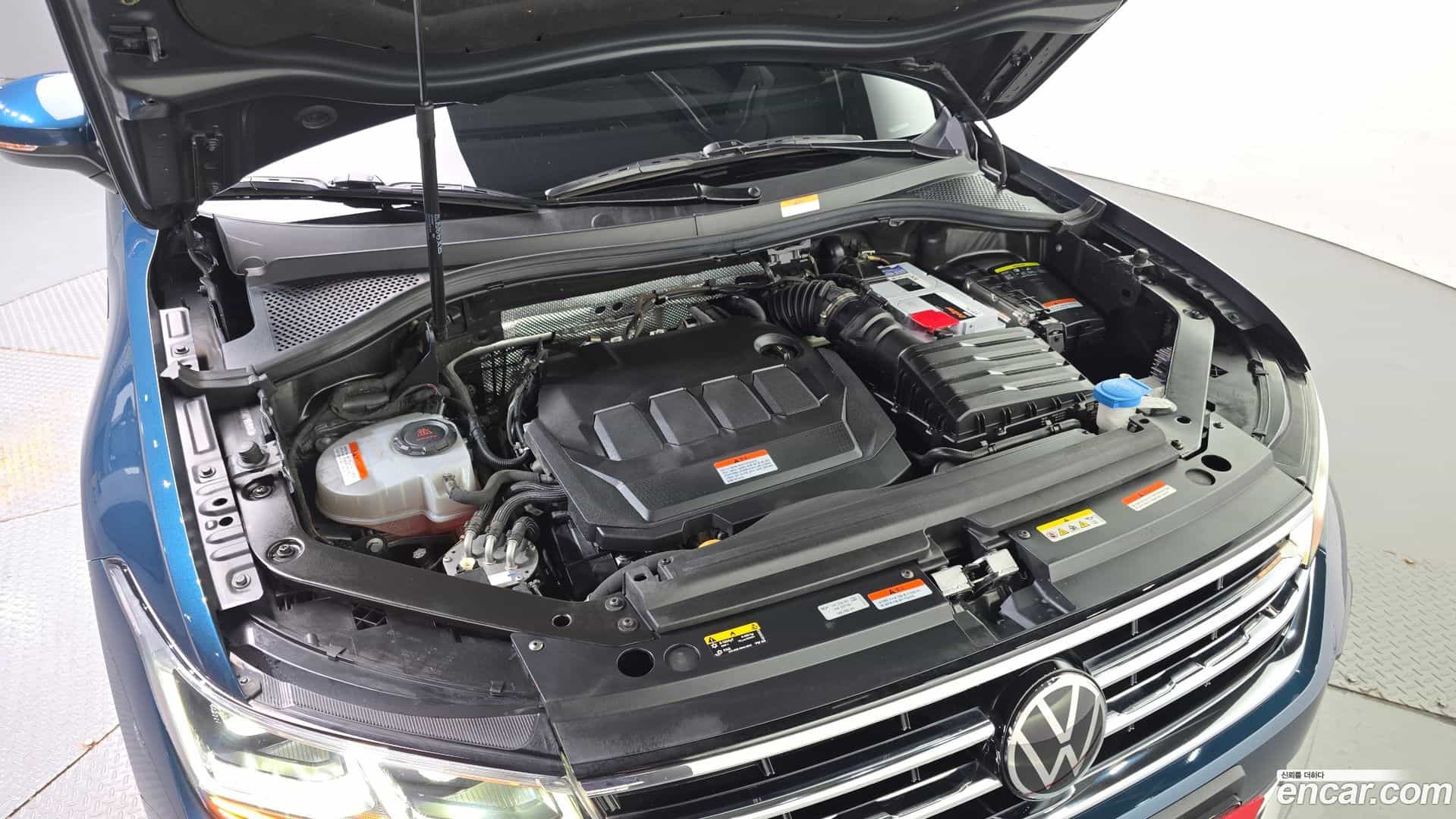 Tiguan Volkswagen 2023.4-OPTION-042