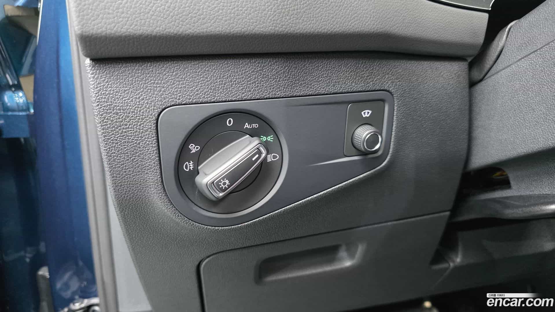 Tiguan Volkswagen 2023.4-OPTION-046