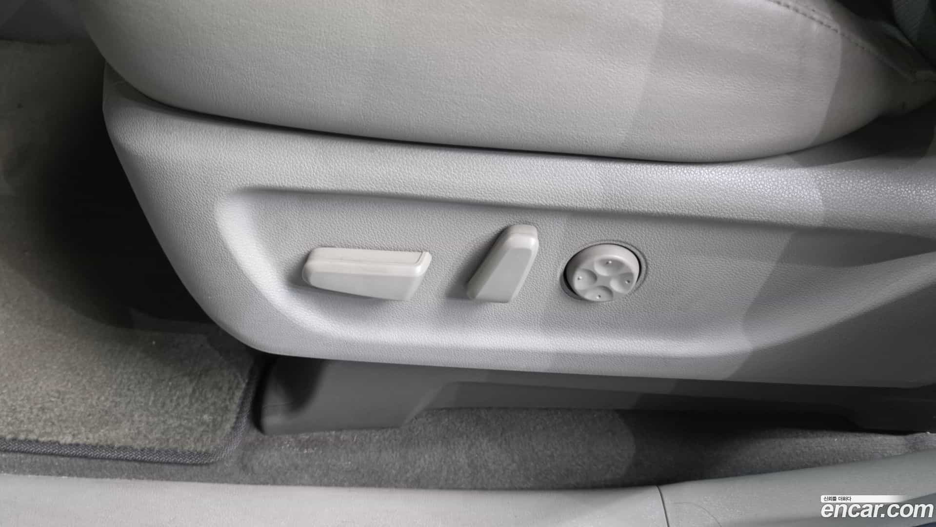 Canival Kia 2015.4-OPTION-023