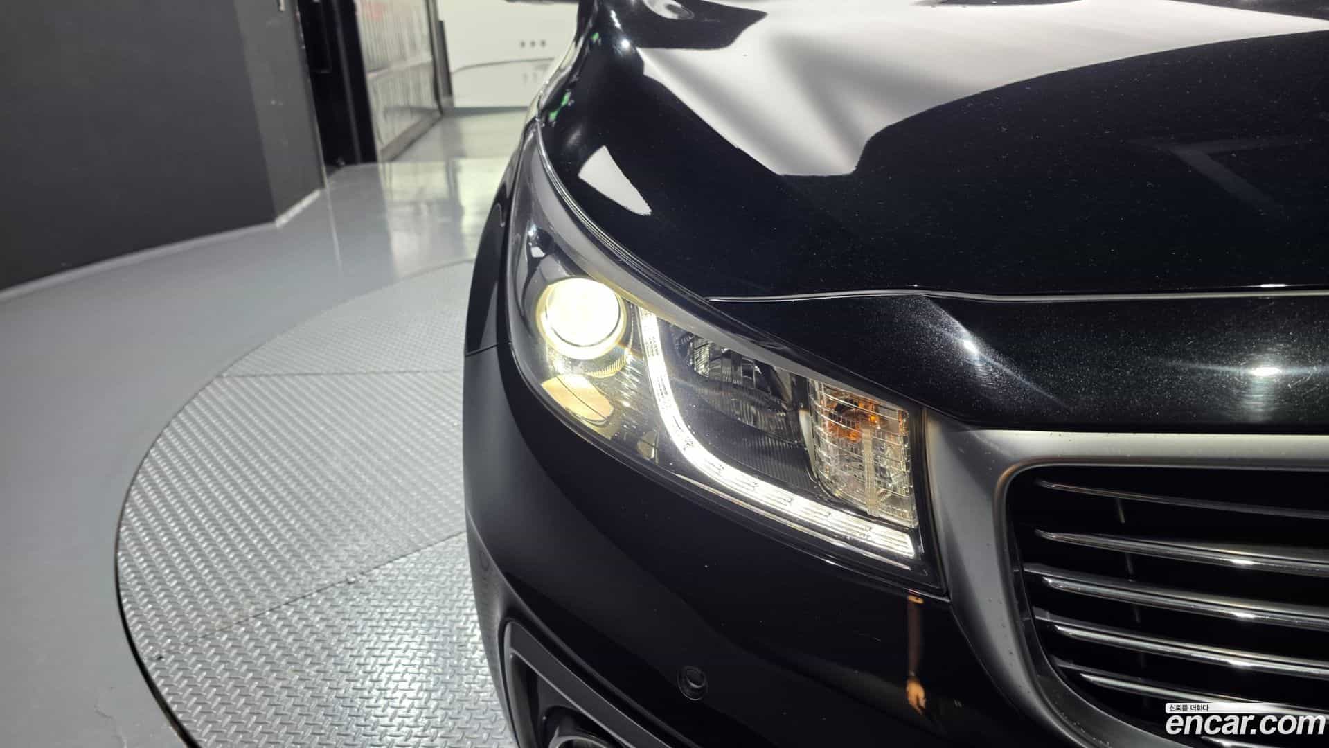 Canival Kia 2015.4-OUTER-032