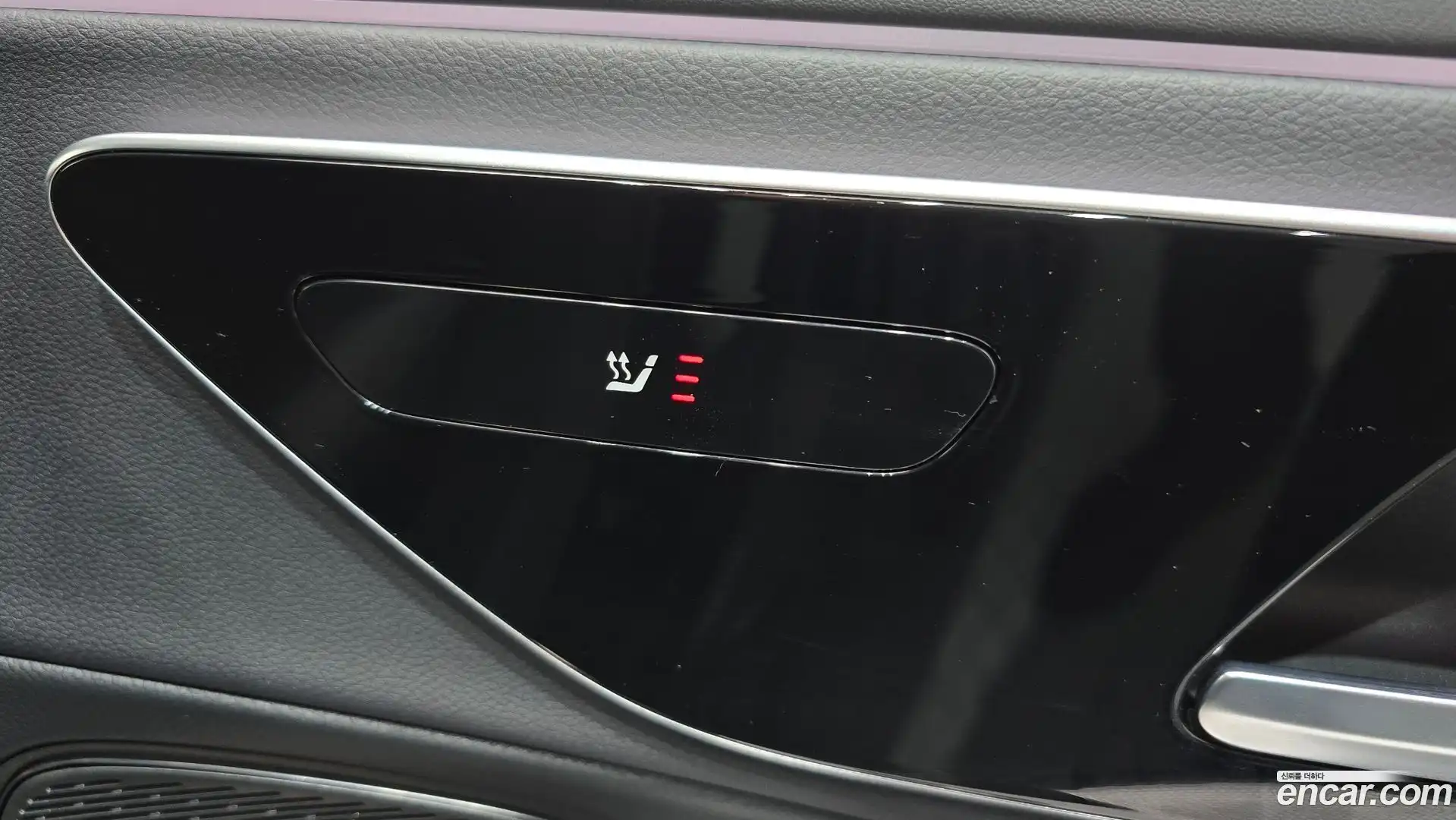 E-Class Mercedes-Benz 2025.5-OPTION-024