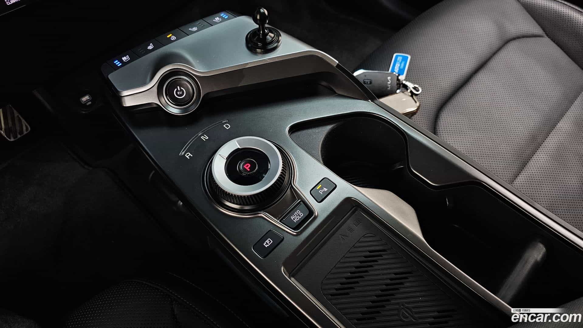 EV6 Kia 2024.2-INNER-009