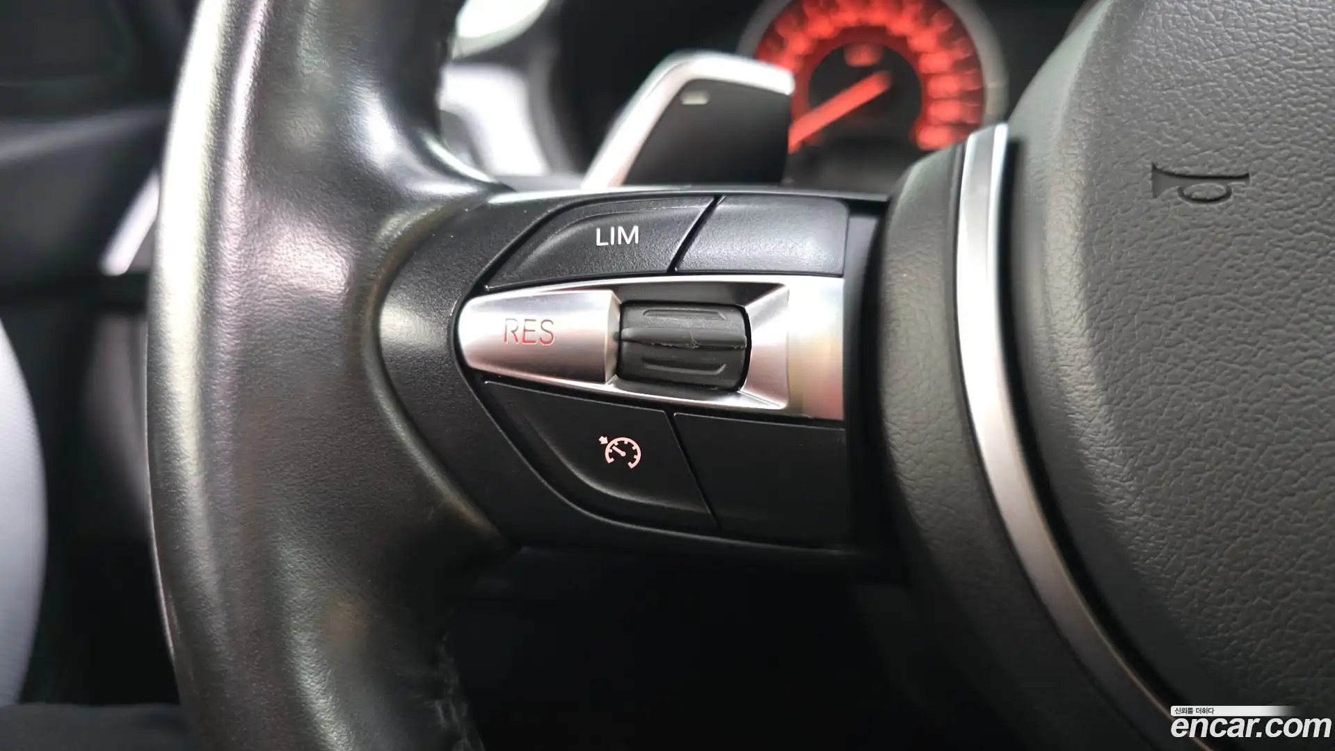3-Series BMW 2017.11-OPTION-042