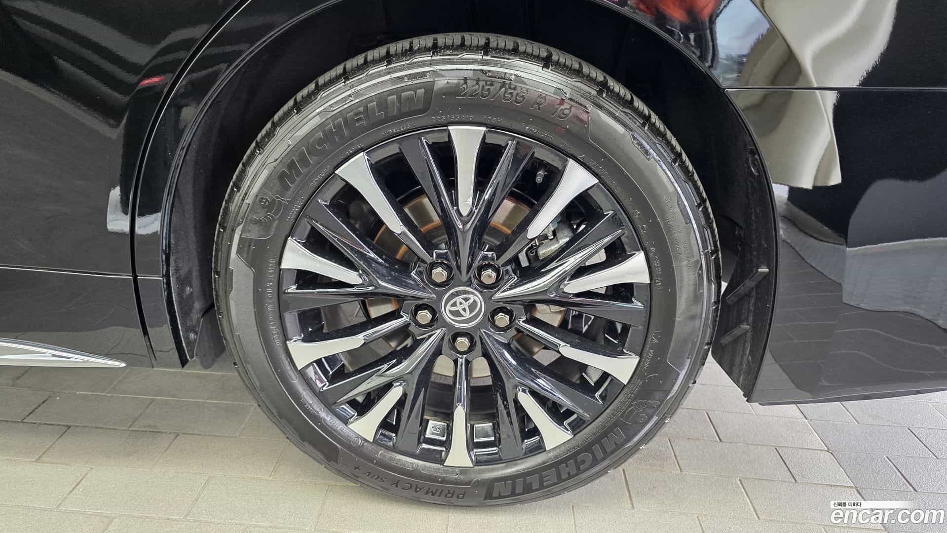 Alphard Toyota 2024.11-OUTER-031