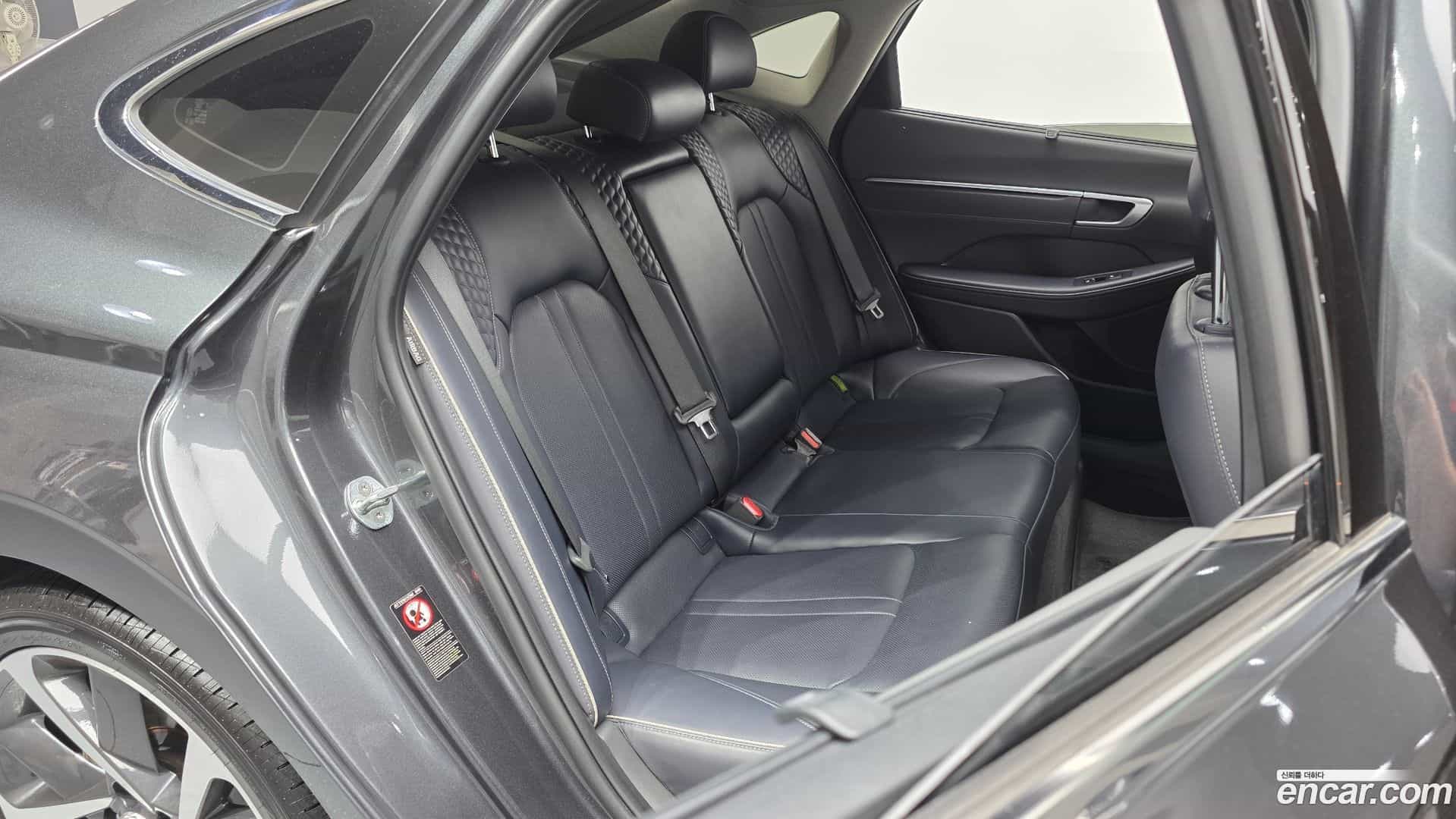 Sonata Hyundai 2021.8-OPTION-015