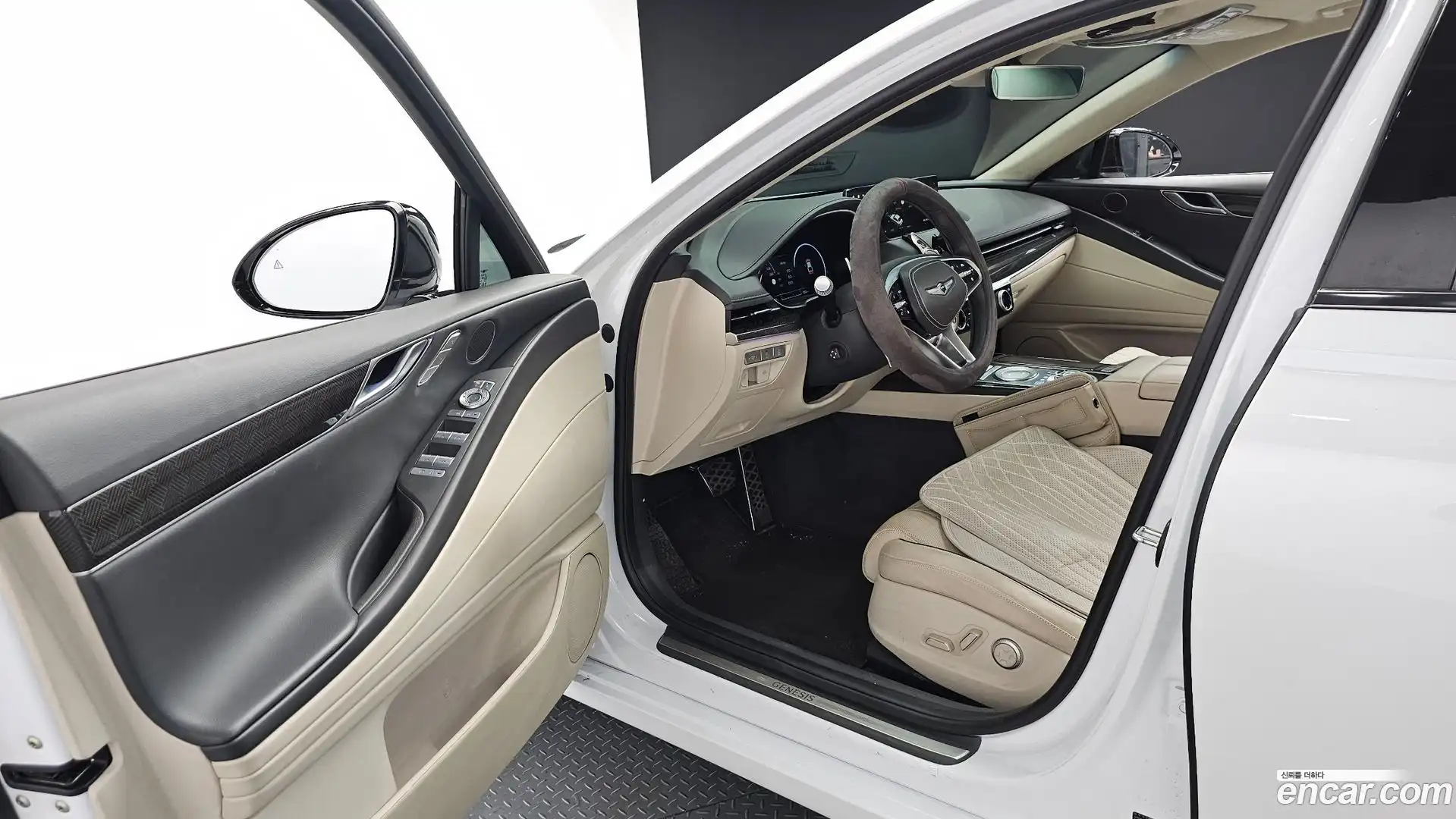 G80 Genesis 2022.5-INNER-010