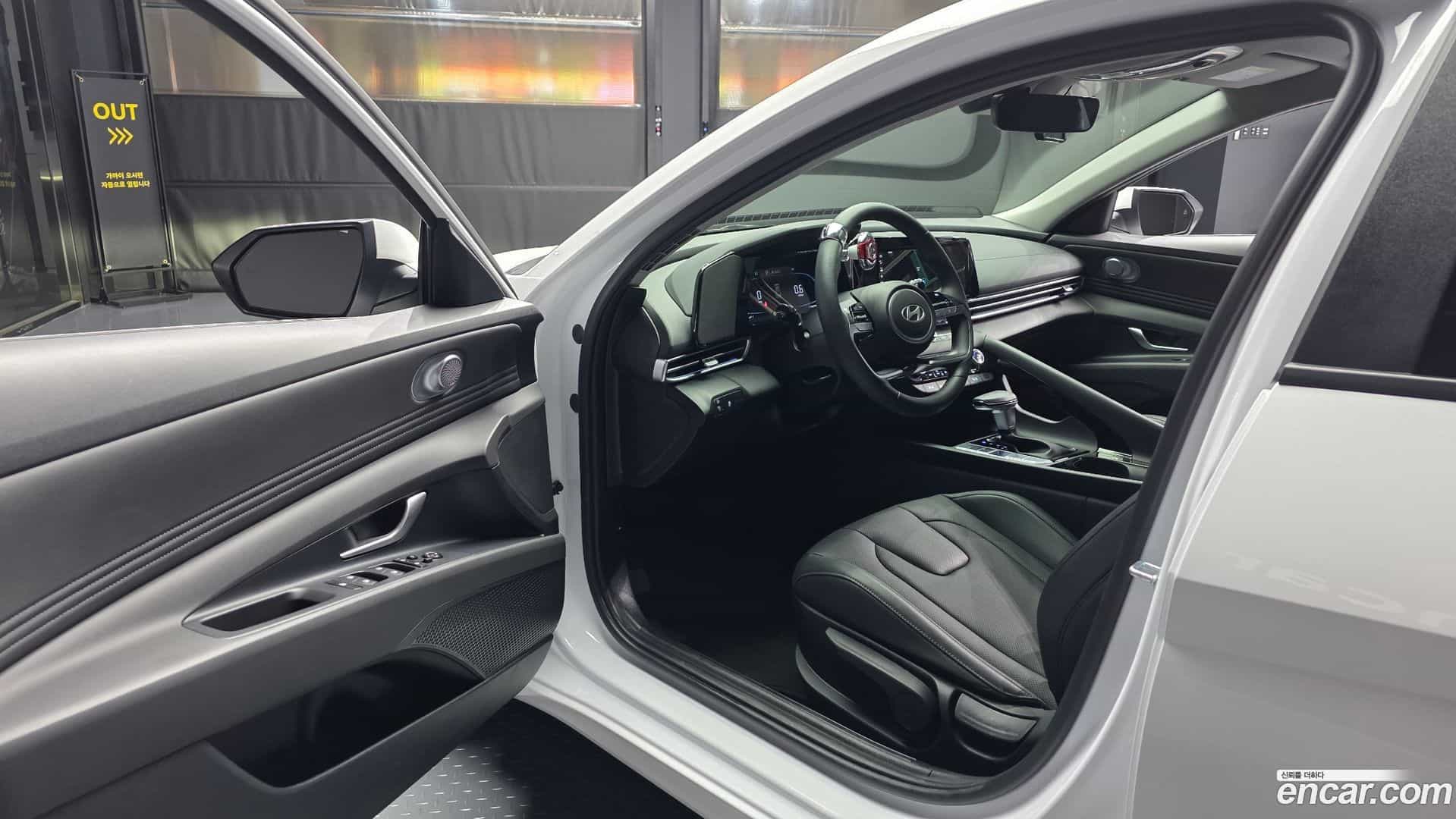 AVANTE Hyundai 2025.8-INNER-010
