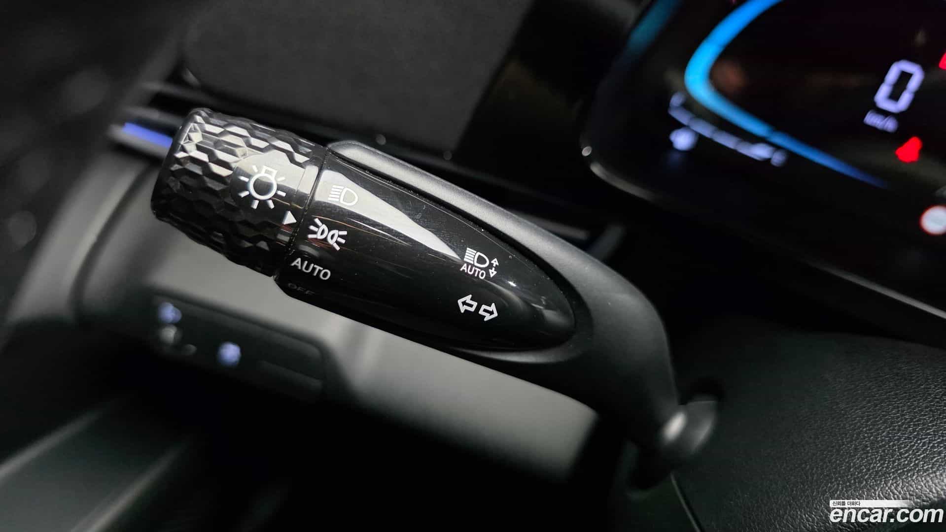 AVANTE Hyundai 2025.8-OPTION-022