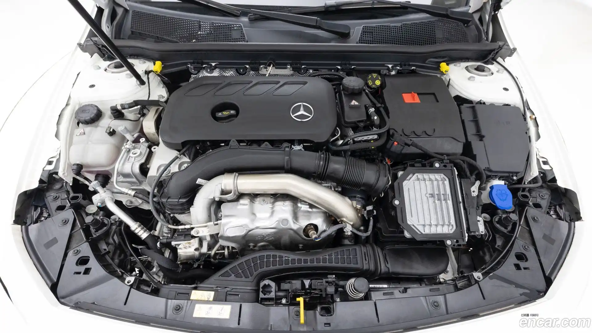 A-Class Mercedes-Benz 2025.2-OUTER-006