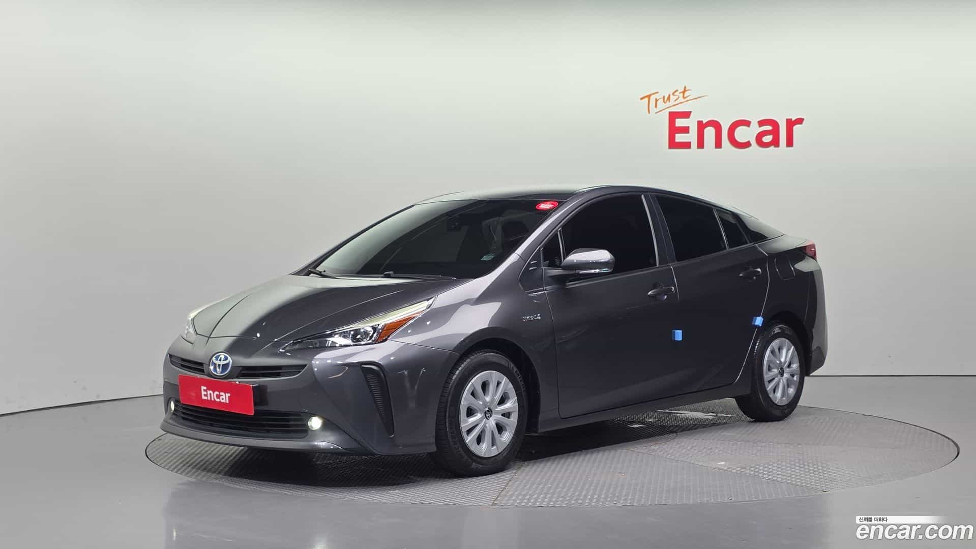 Prius Toyota 2019.7-OUTER-001