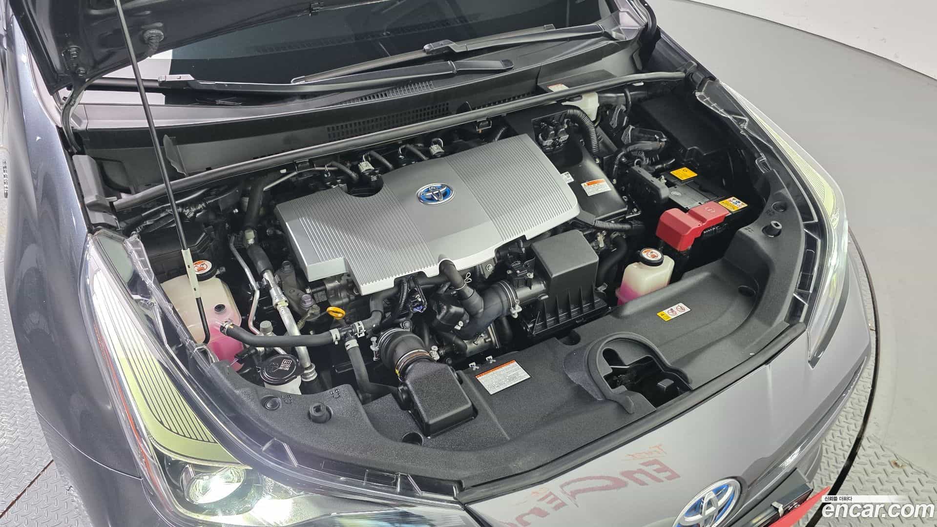 Prius Toyota 2019.7-INNER-036
