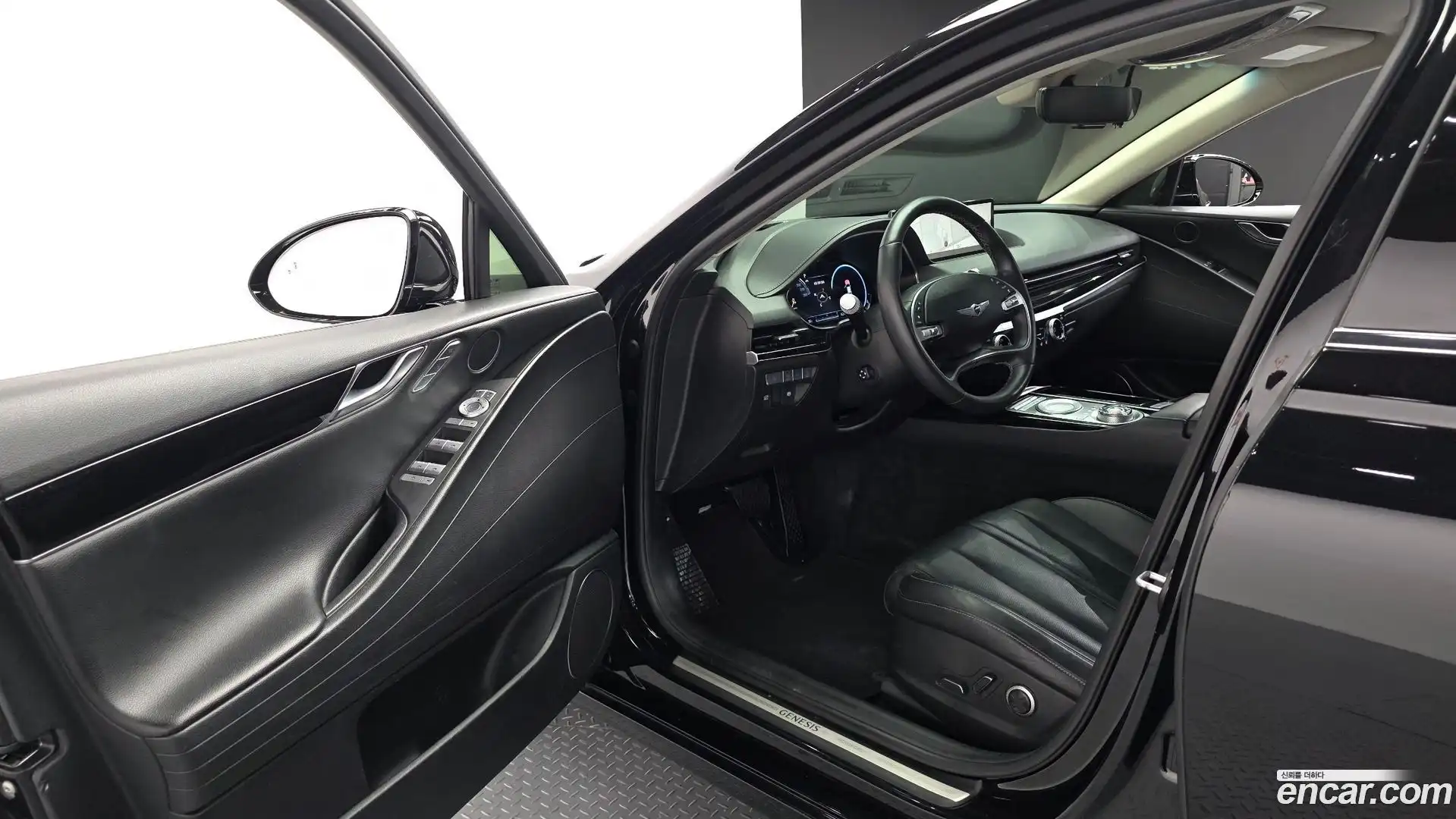G80 Genesis 2021.1-INNER-010