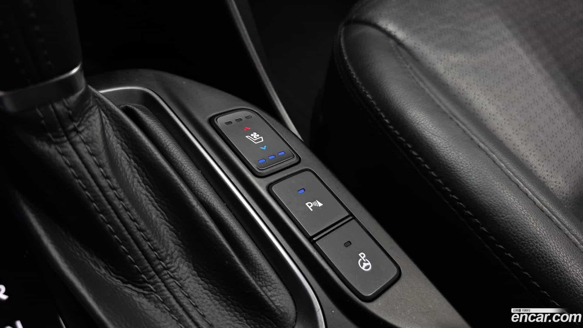 Santafe Hyundai 2014.3-INNER-009