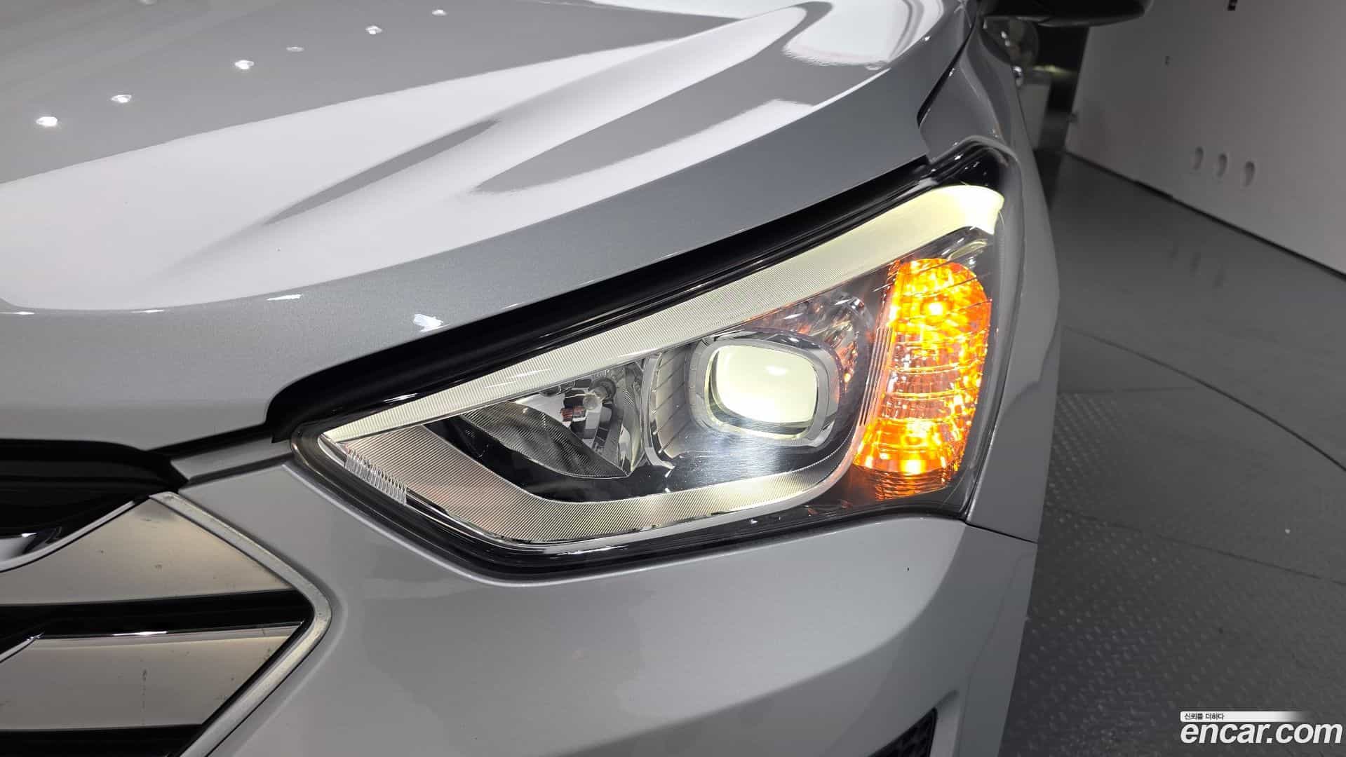 Santafe Hyundai 2014.3-OUTER-032