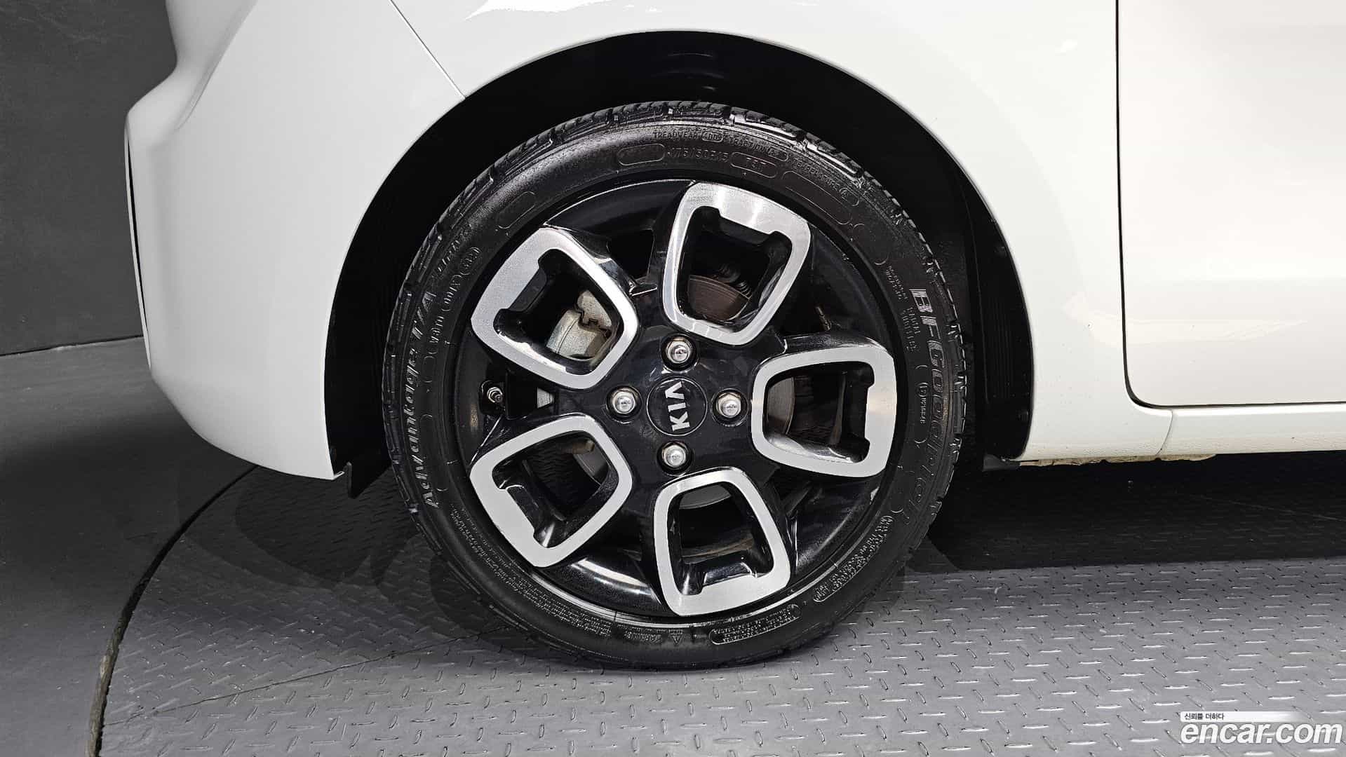 RAY Kia 2018.7-OUTER-005