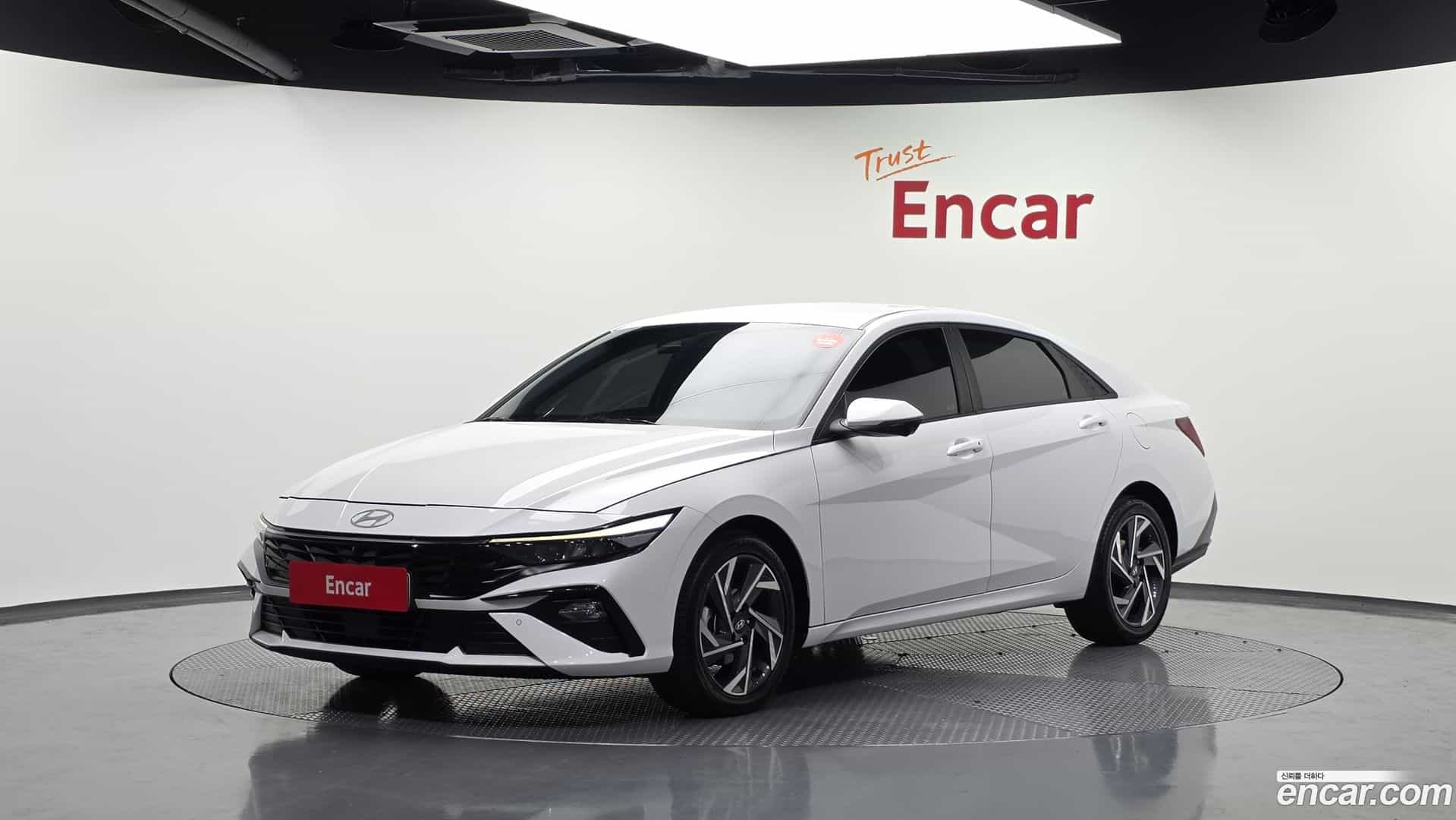 AVANTE Hyundai 2024.2-OUTER-001
