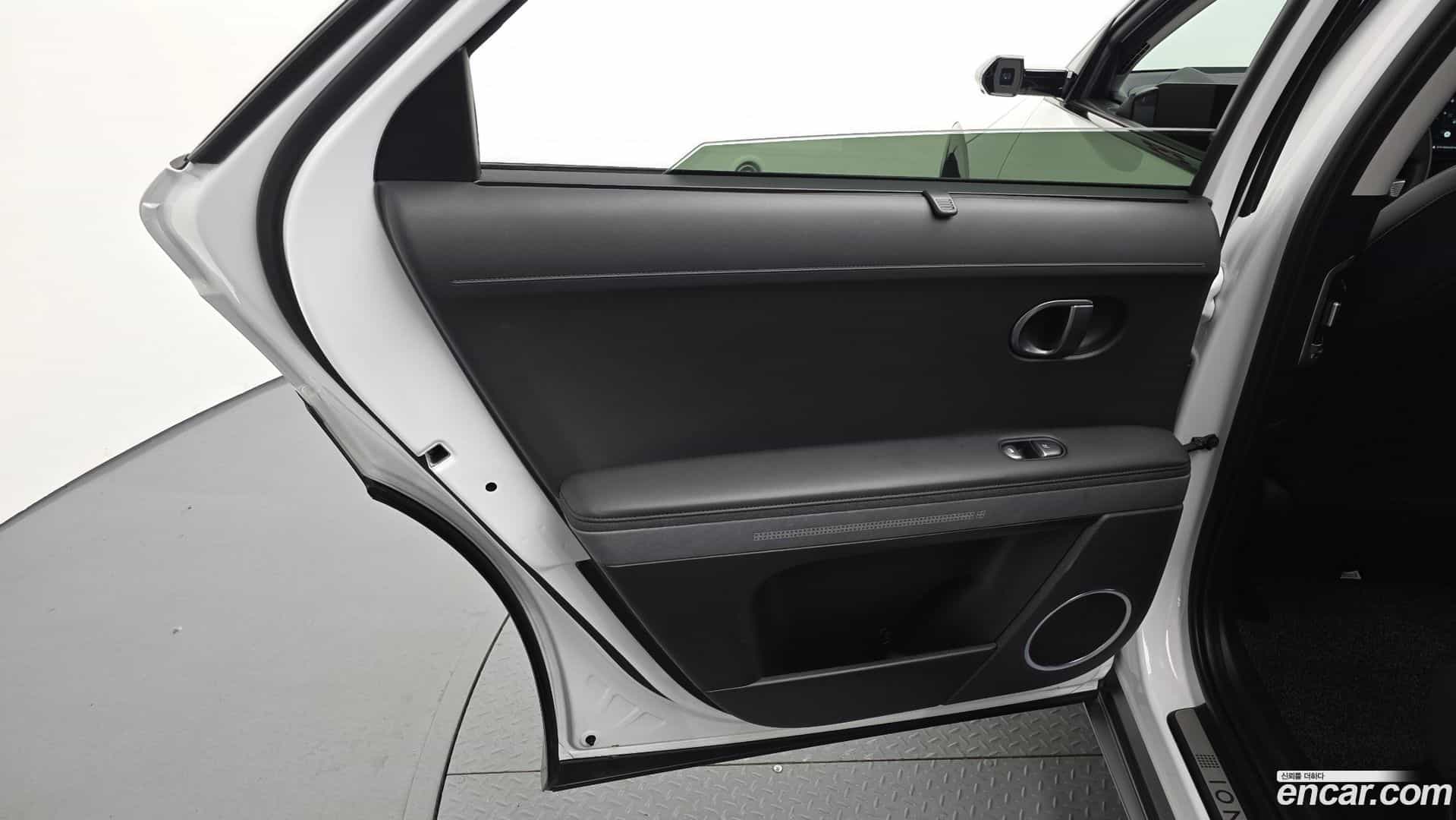 Ioniq5 Hyundai 2024.3-INNER-035