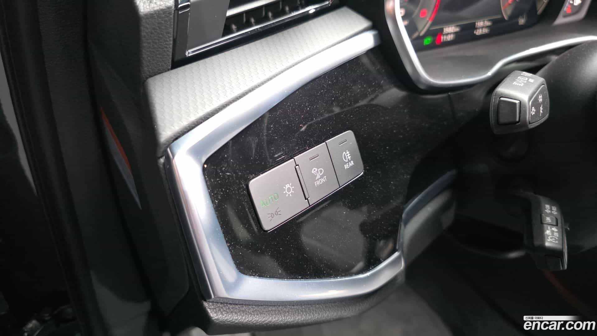Q3 Audi 2025.4-OPTION-050