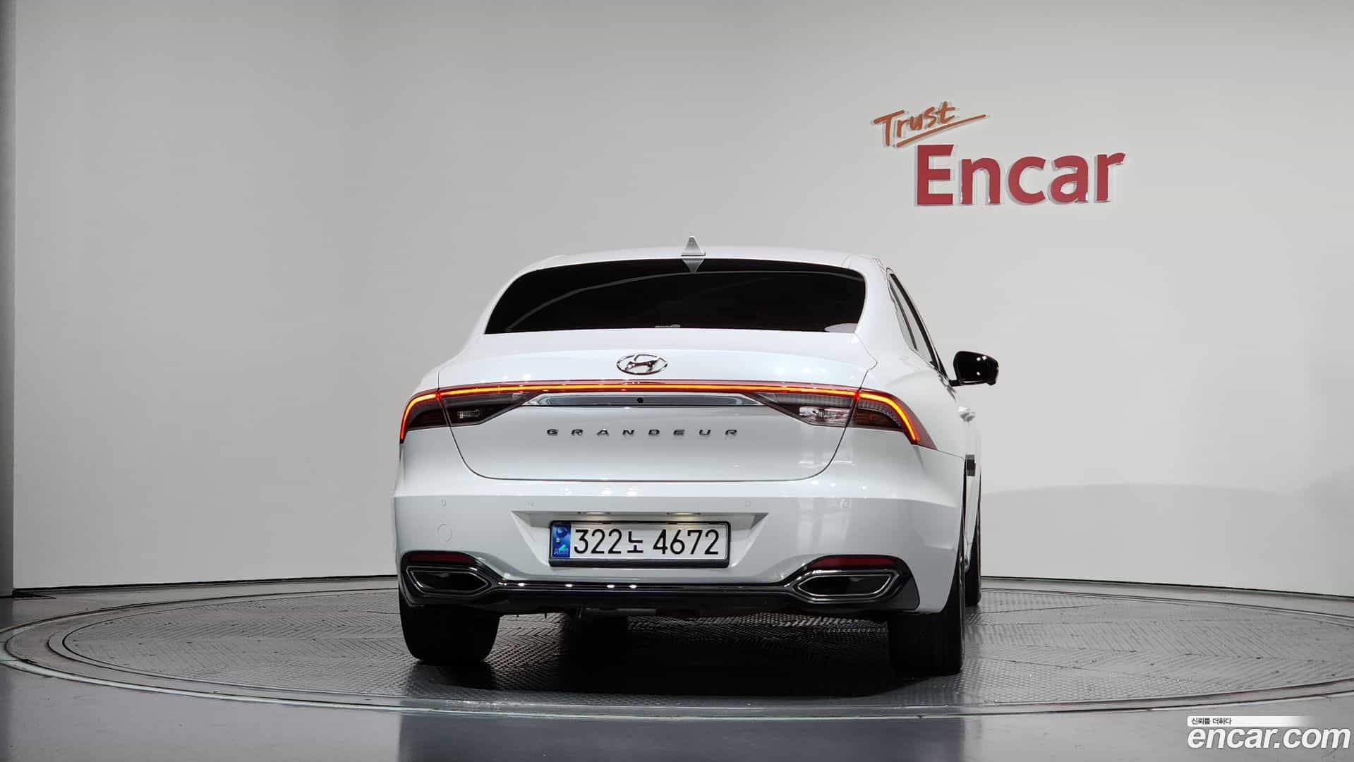 Grandeur Hyundai 2022.1-OUTER-004