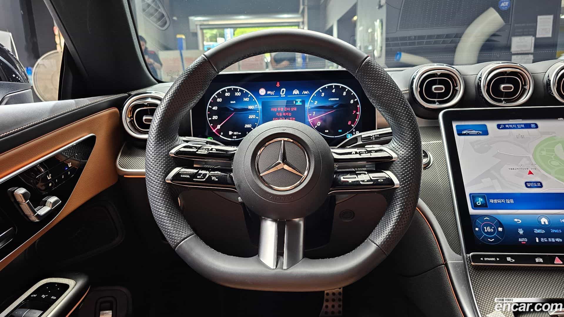 CLE-Class Mercedes-Benz 2025.9-OPTION-017