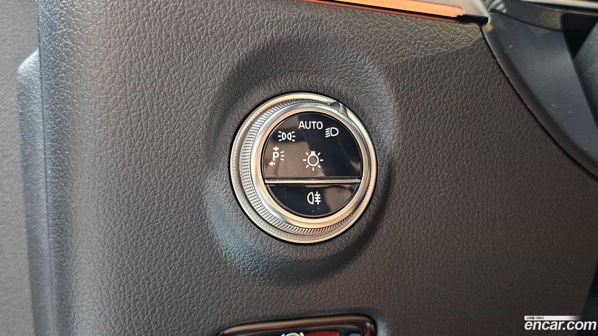 CLE-Class Mercedes-Benz 2025.9-OPTION-024