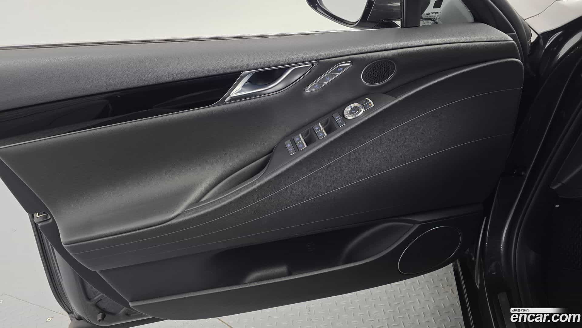 G80 Genesis 2020.6-INNER-034