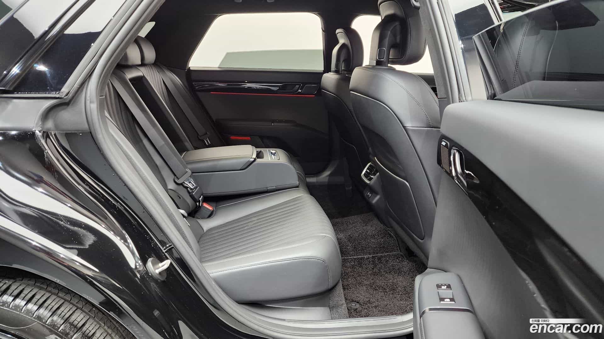 Grandeur Hyundai 2024.7-OPTION-015