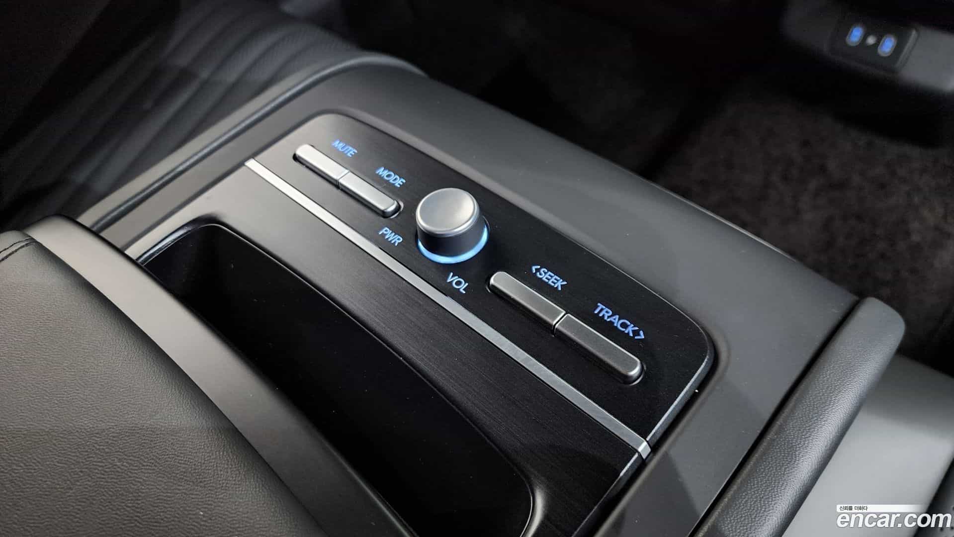 Grandeur Hyundai 2024.7-OPTION-046