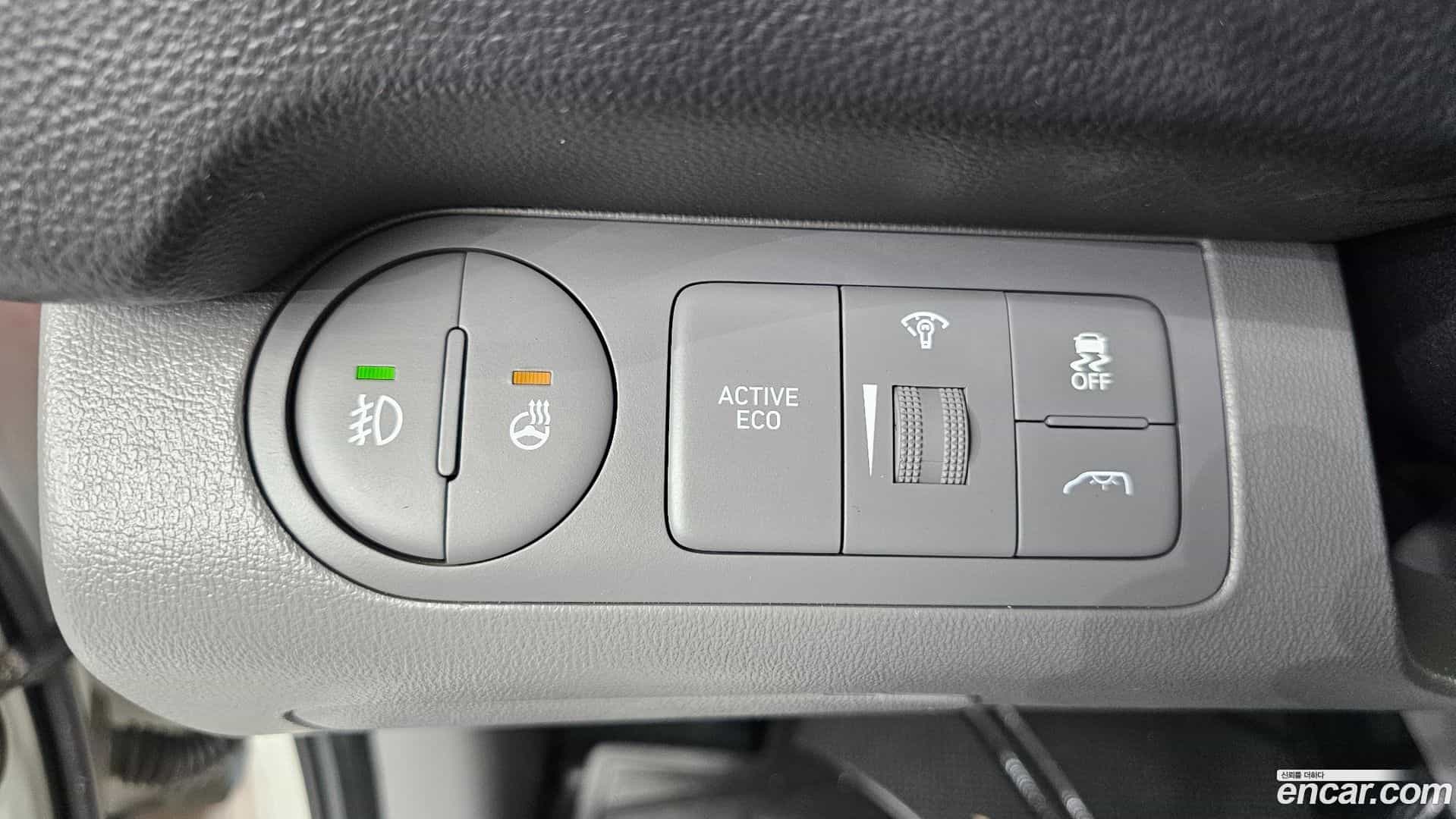 Starex Hyundai 2020.3-OPTION-024