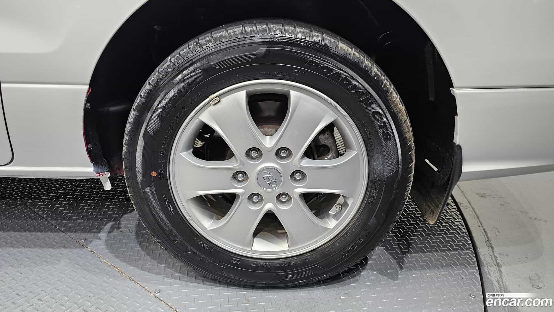 Starex Hyundai 2020.3-OUTER-031