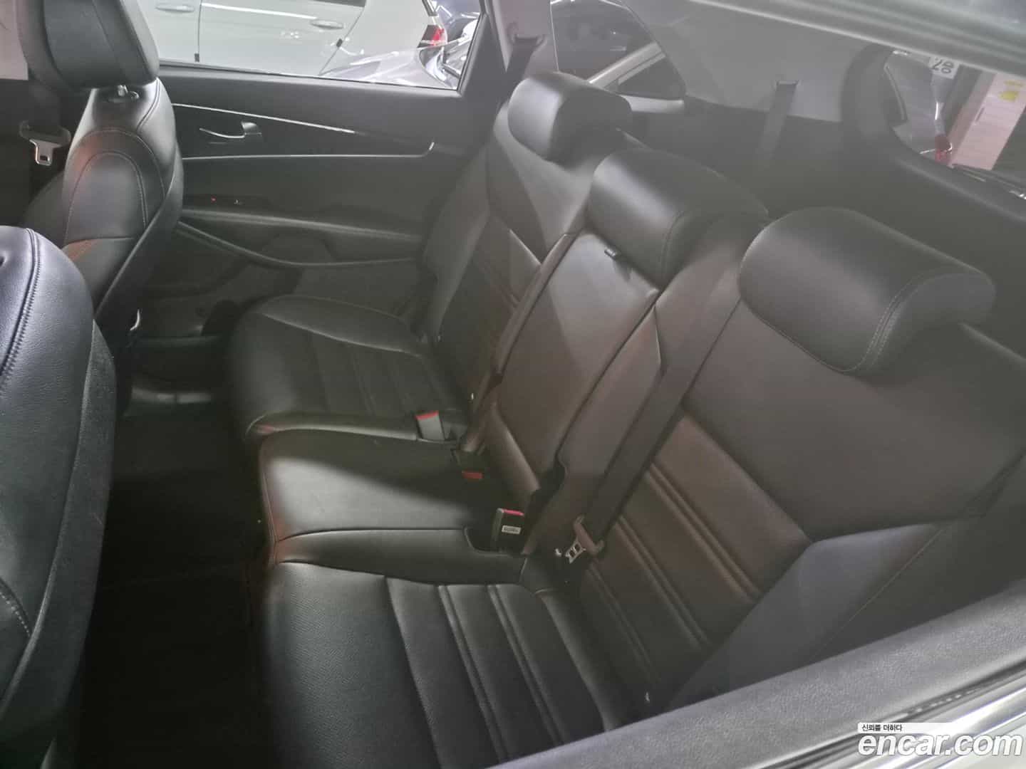 Sorento Kia 2016.2-OPTION-019