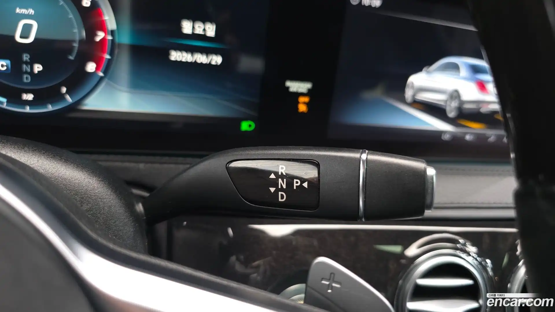 S-Class Mercedes-Benz 2018.0-INNER-009