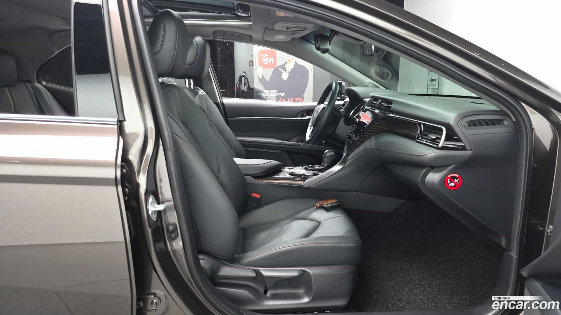 Camry Toyota 2018.11-INNER-036
