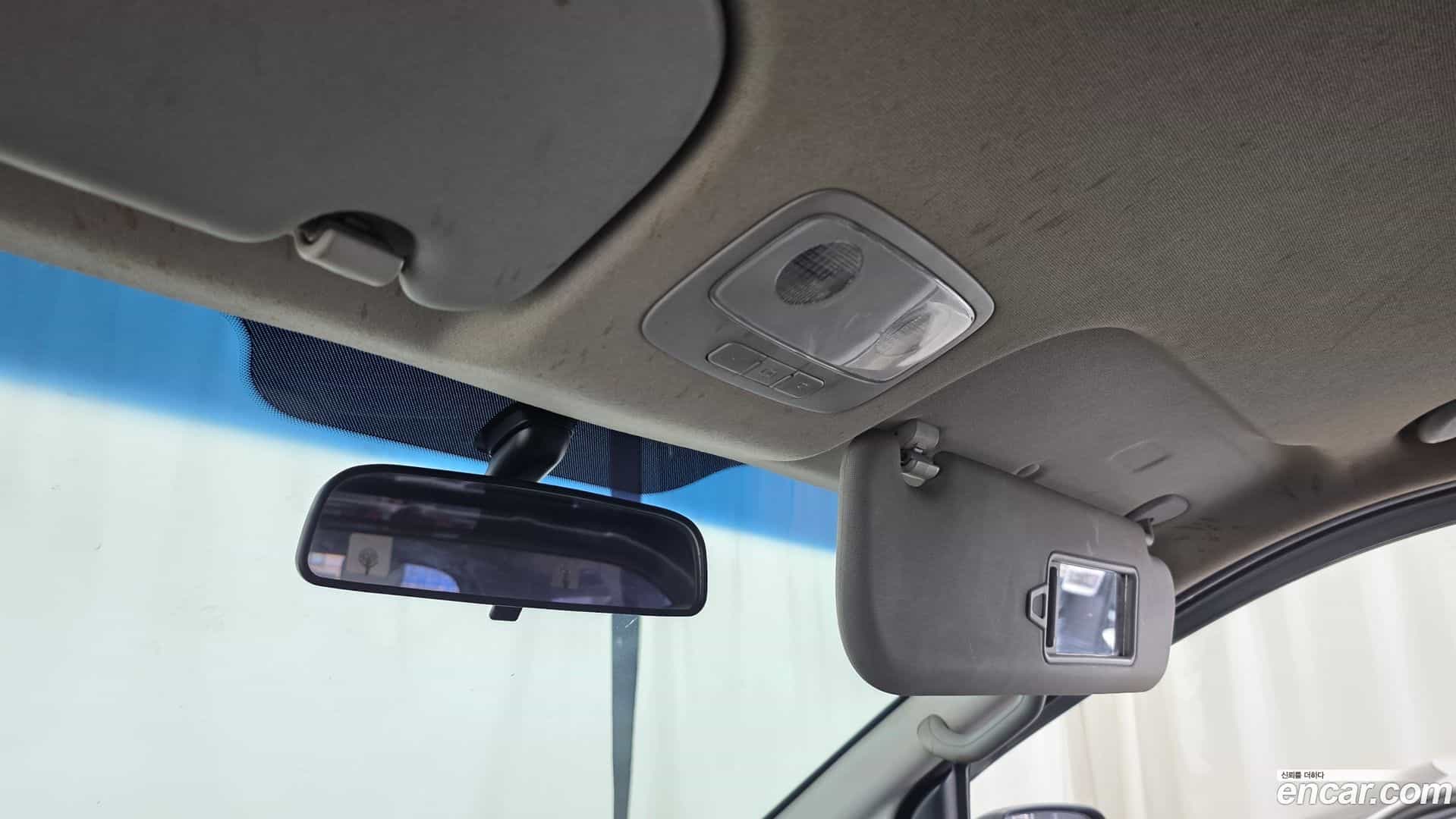 Starex Hyundai 2018.2-OPTION-023