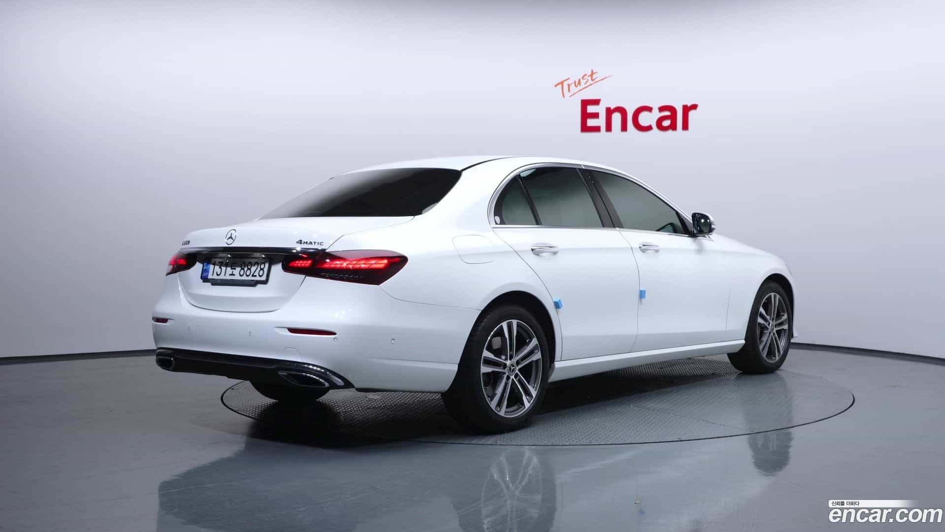E-Class Mercedes-Benz 2022.5-OUTER-002