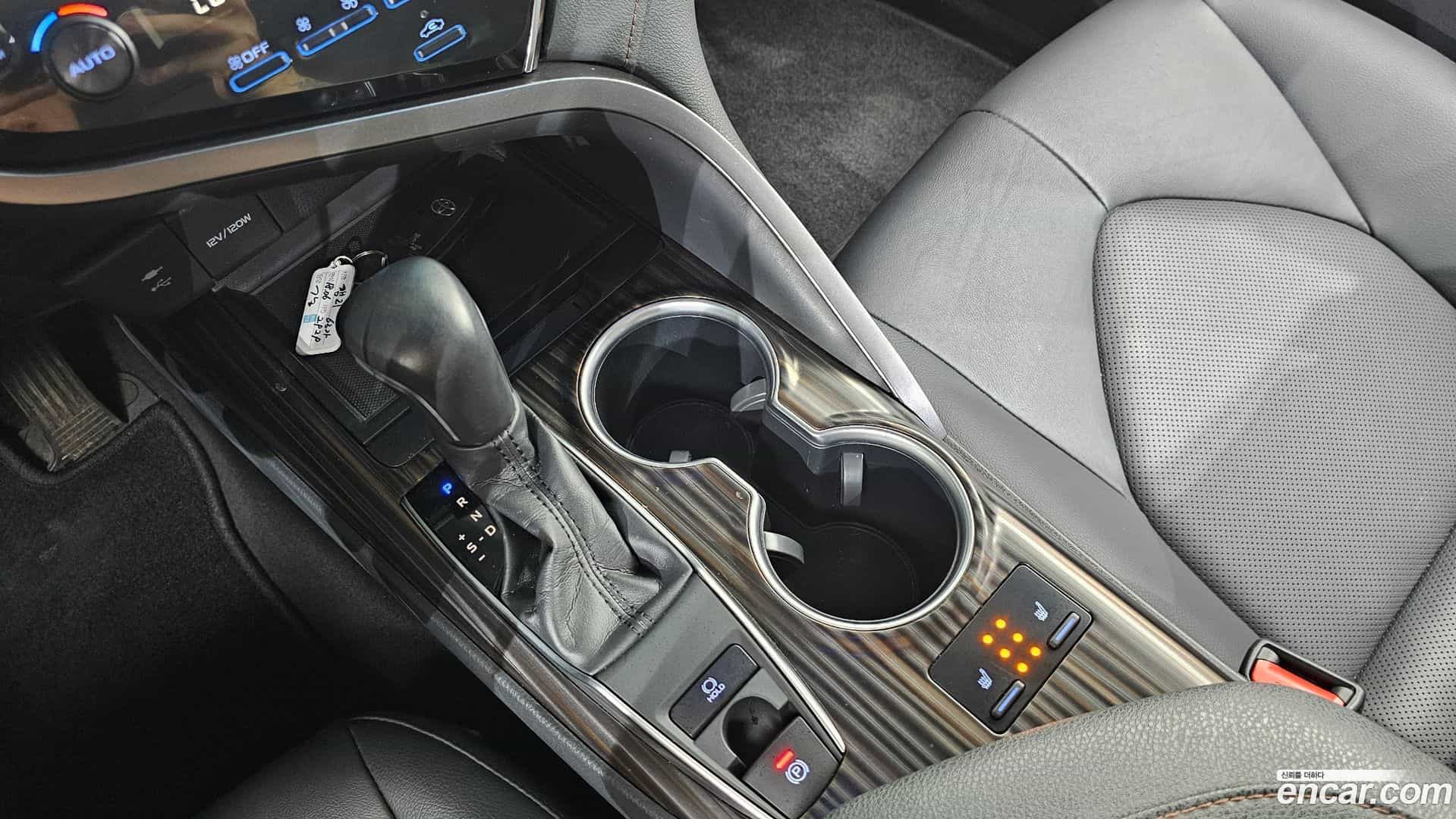 Camry Toyota 2018.5-INNER-009