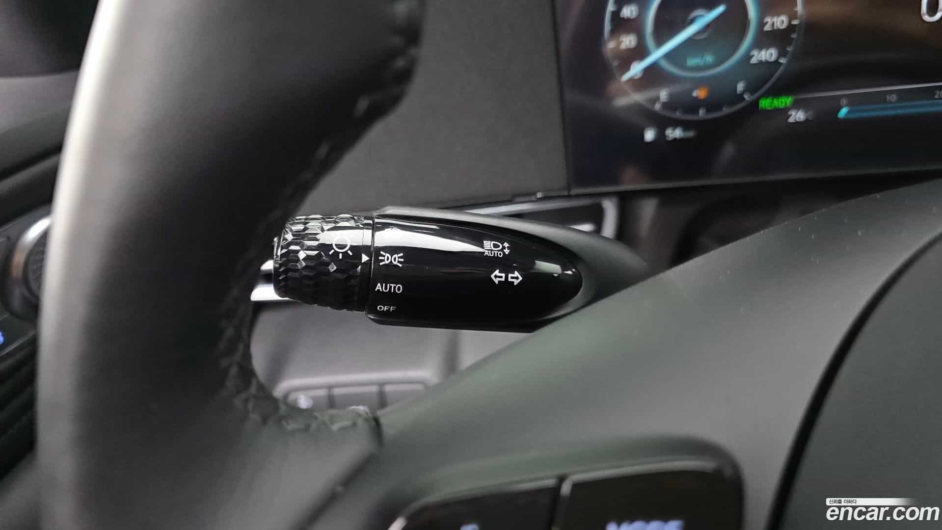 AVANTE Hyundai 2024.6-OPTION-040