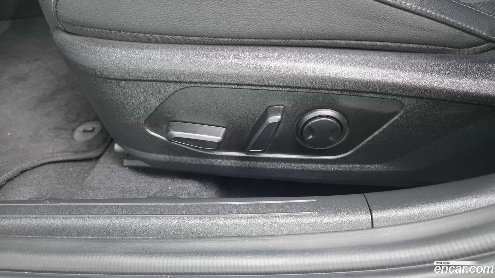 AVANTE Hyundai 2024.6-OPTION-045