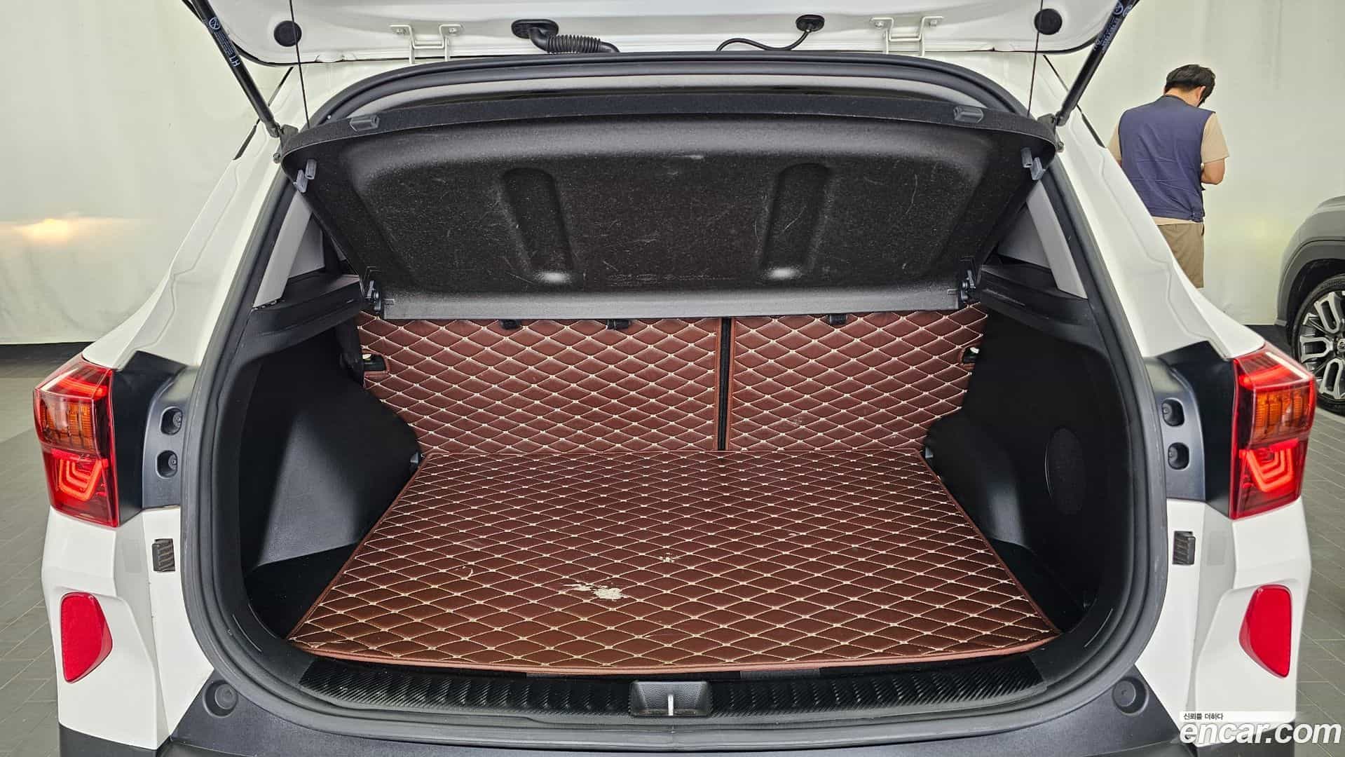 Seltos Kia 2019.8-OPTION-024