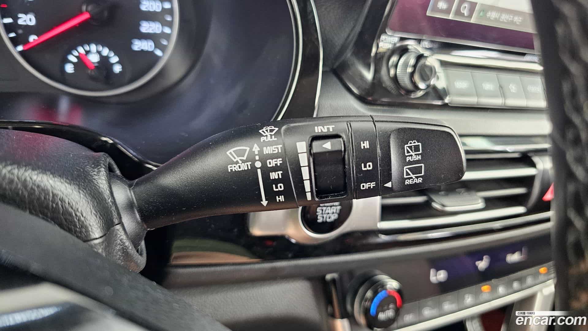 Seltos Kia 2019.8-OPTION-042