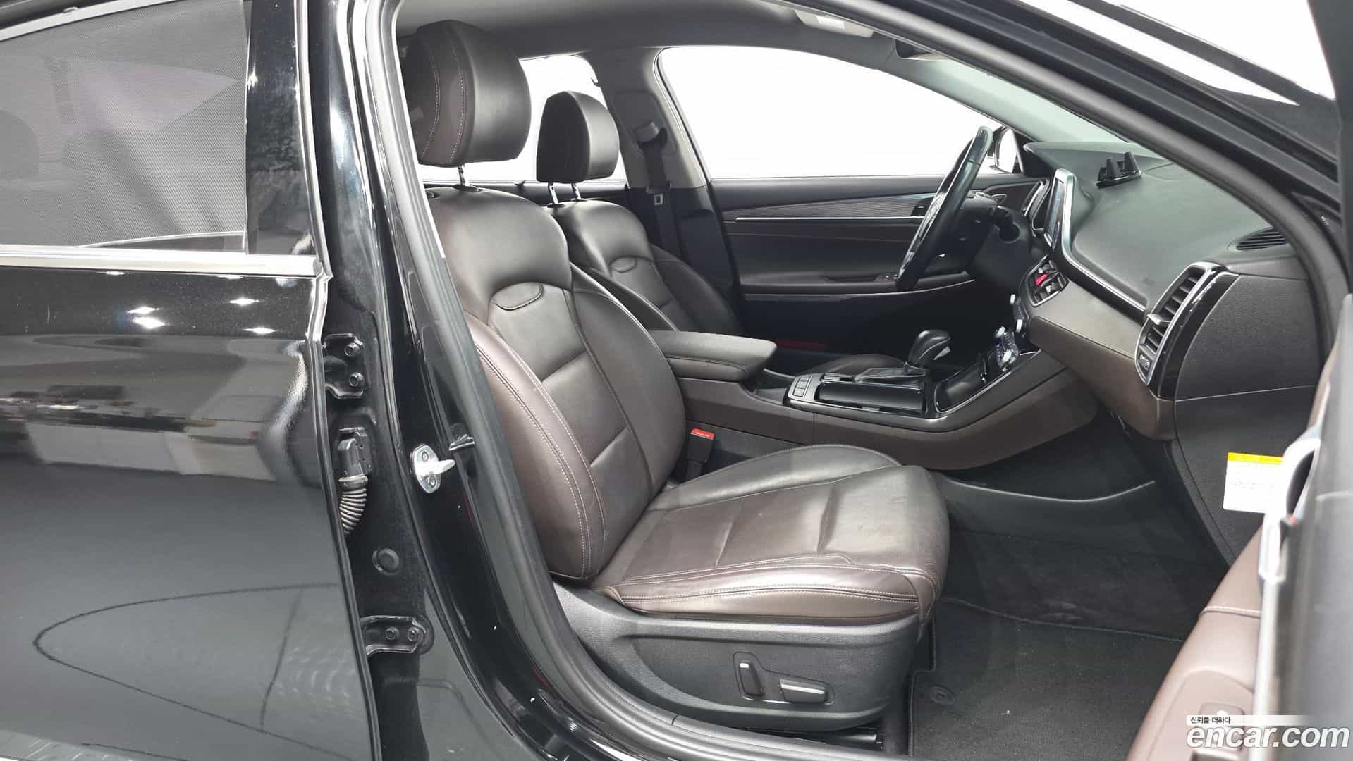 Grandeur Hyundai 2017.3-OPTION-015