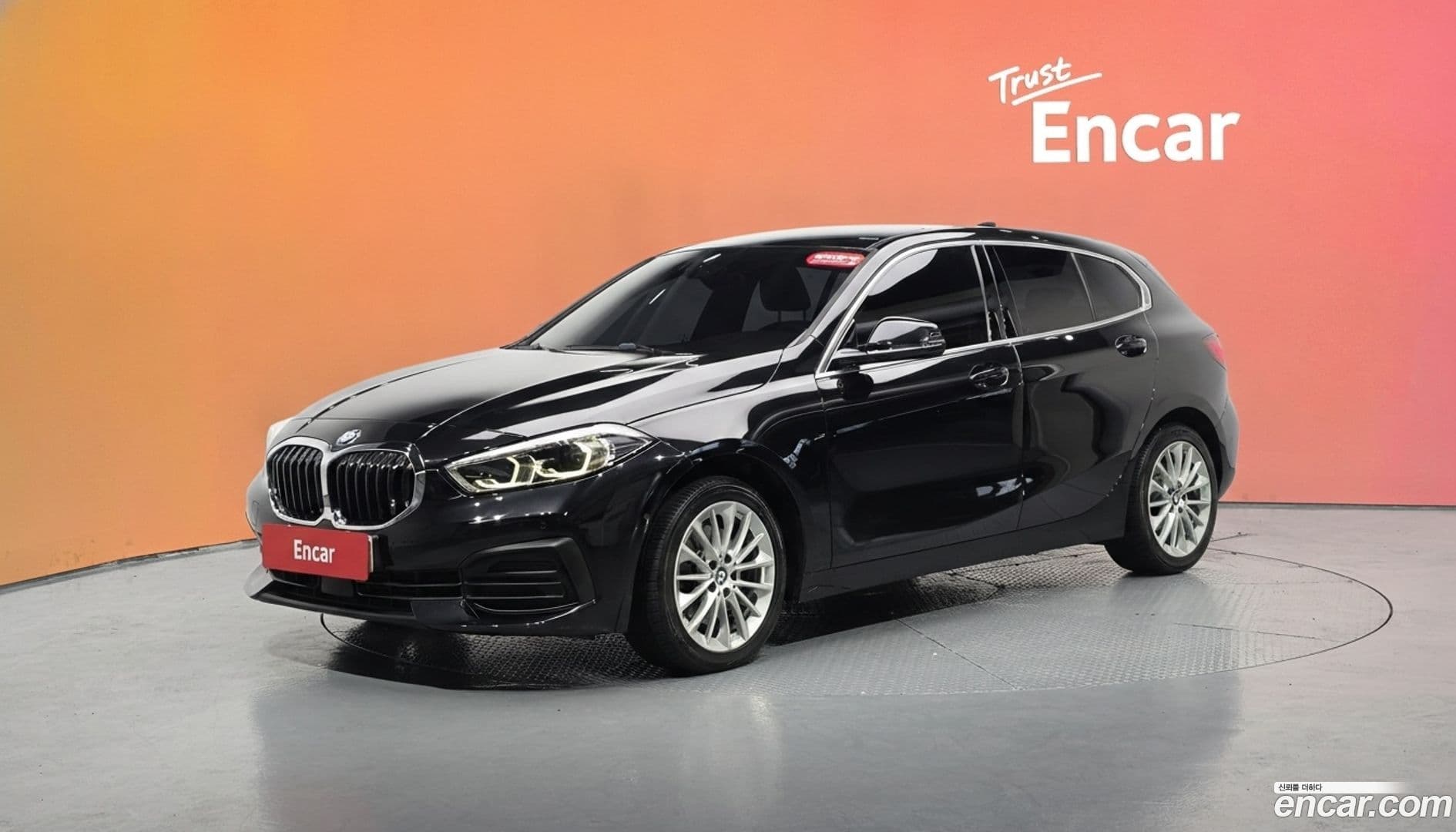 Main__Slider__Photo:1-Series BMW 2020.8-0