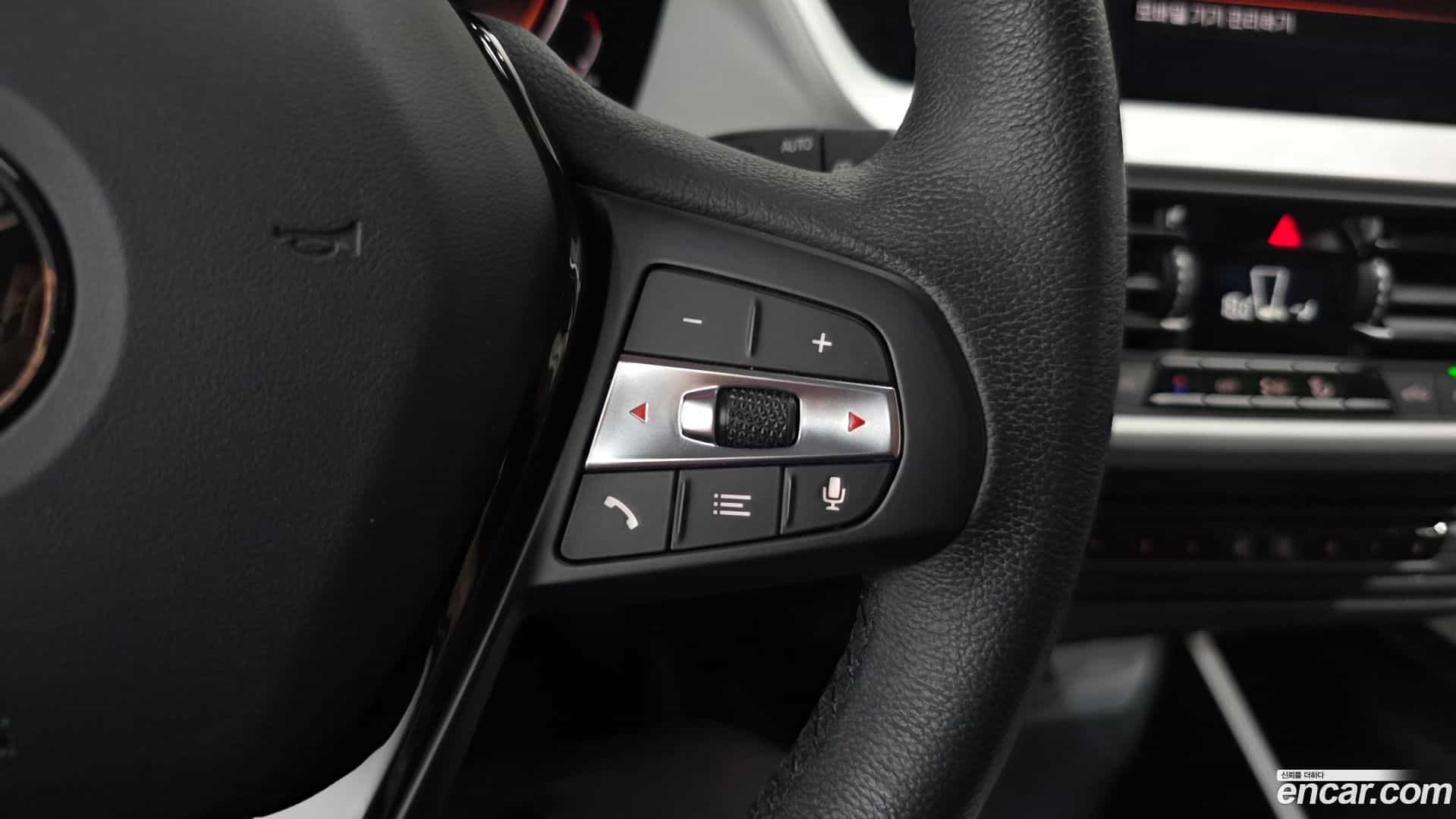 1-Series BMW 2020.8-OPTION-043